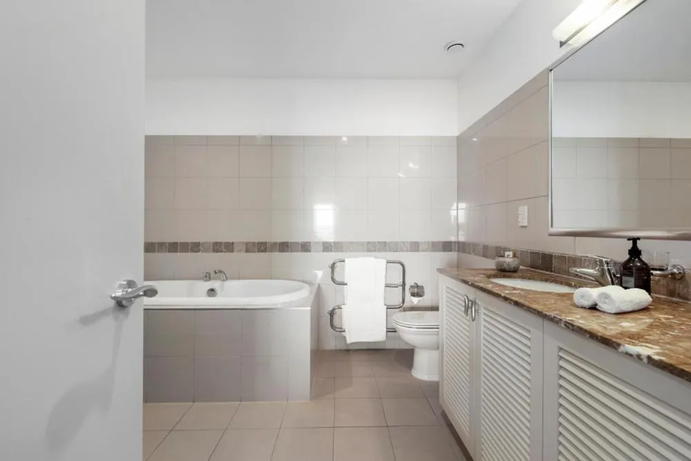 Auckland Waterfront Serviced Apartments on Prince's Wharf