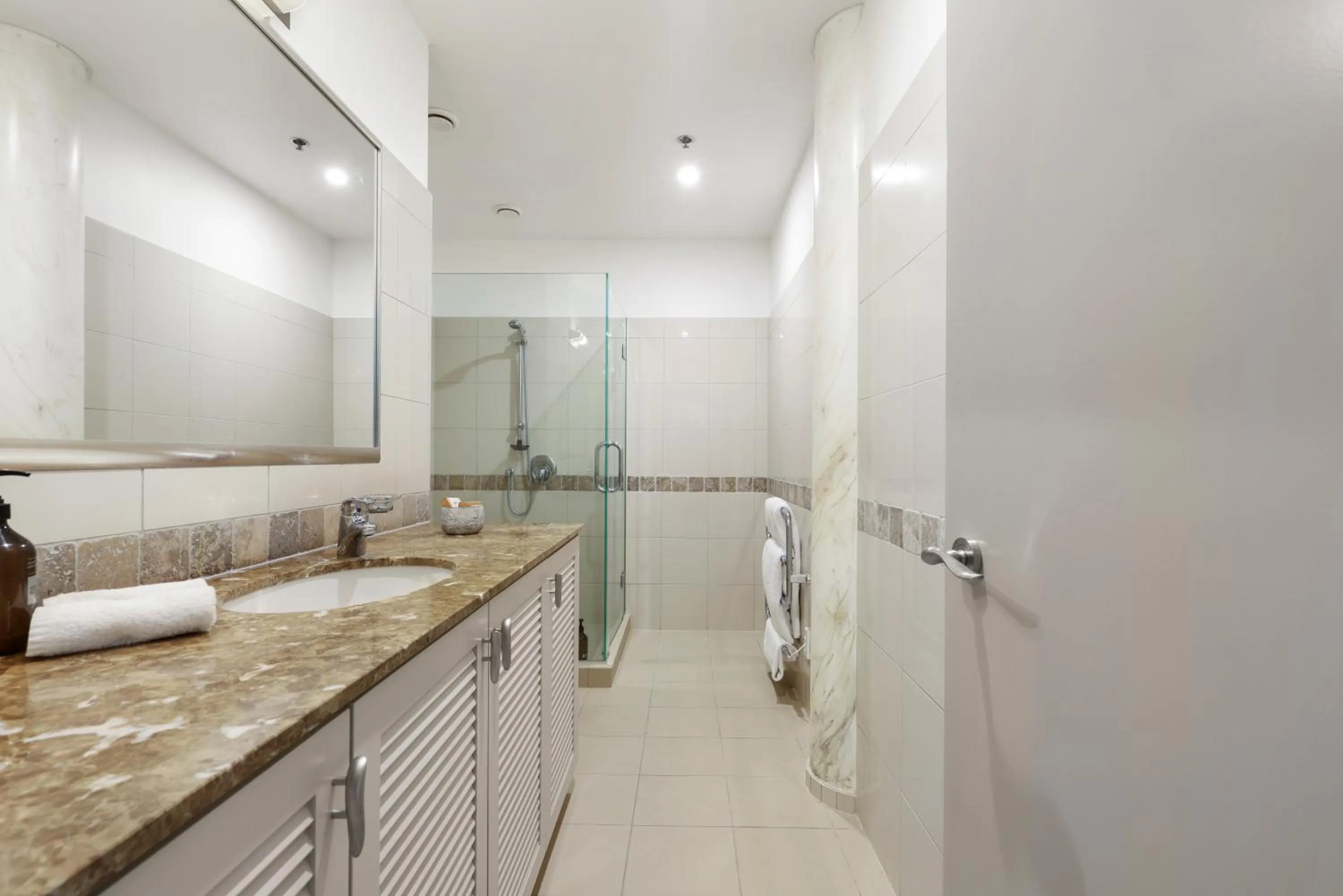 Auckland Waterfront Serviced Apartments on Prince's Wharf