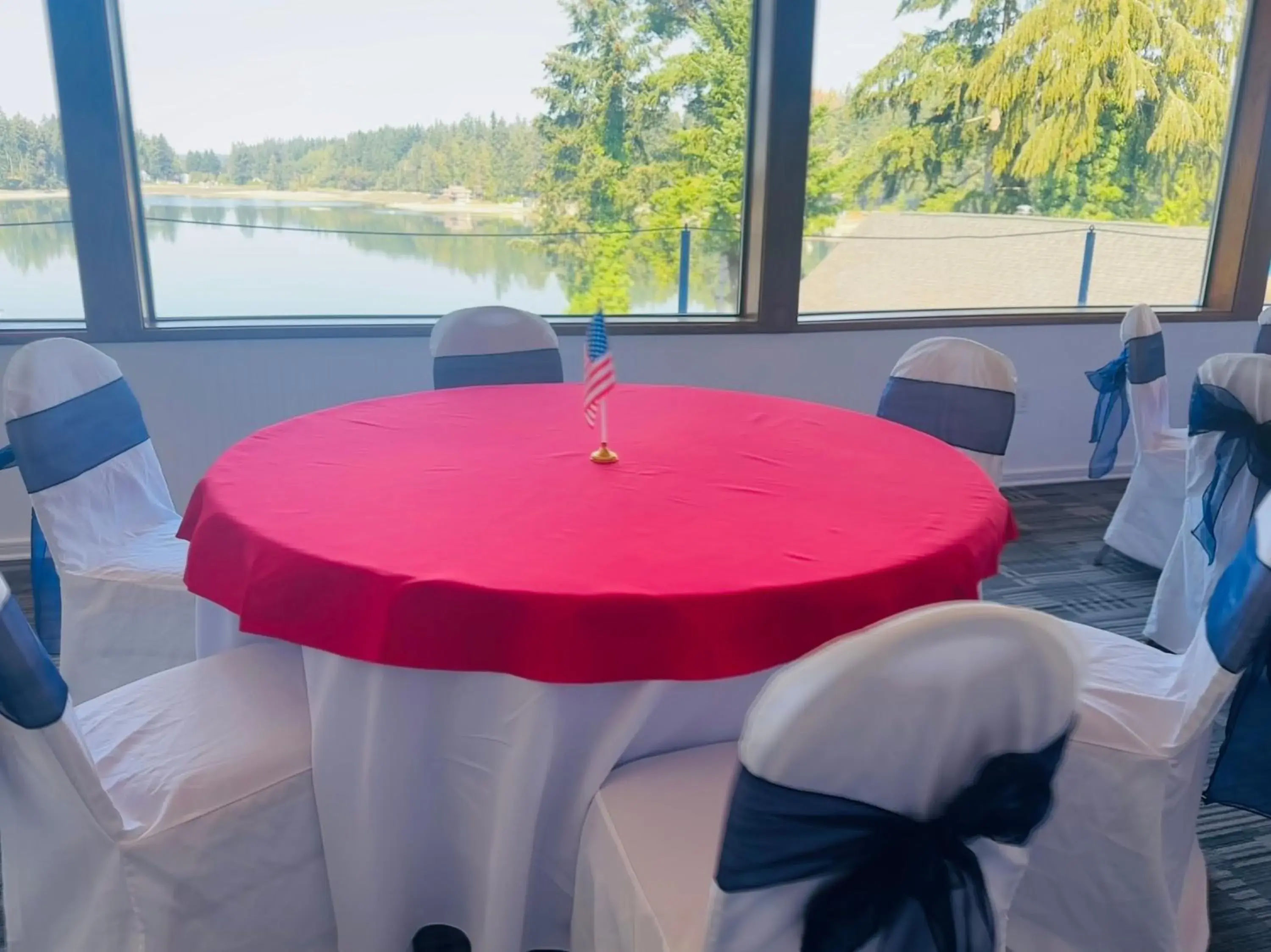 Oyster Bay Inn & Suites Oyster Bay Inn & Suites