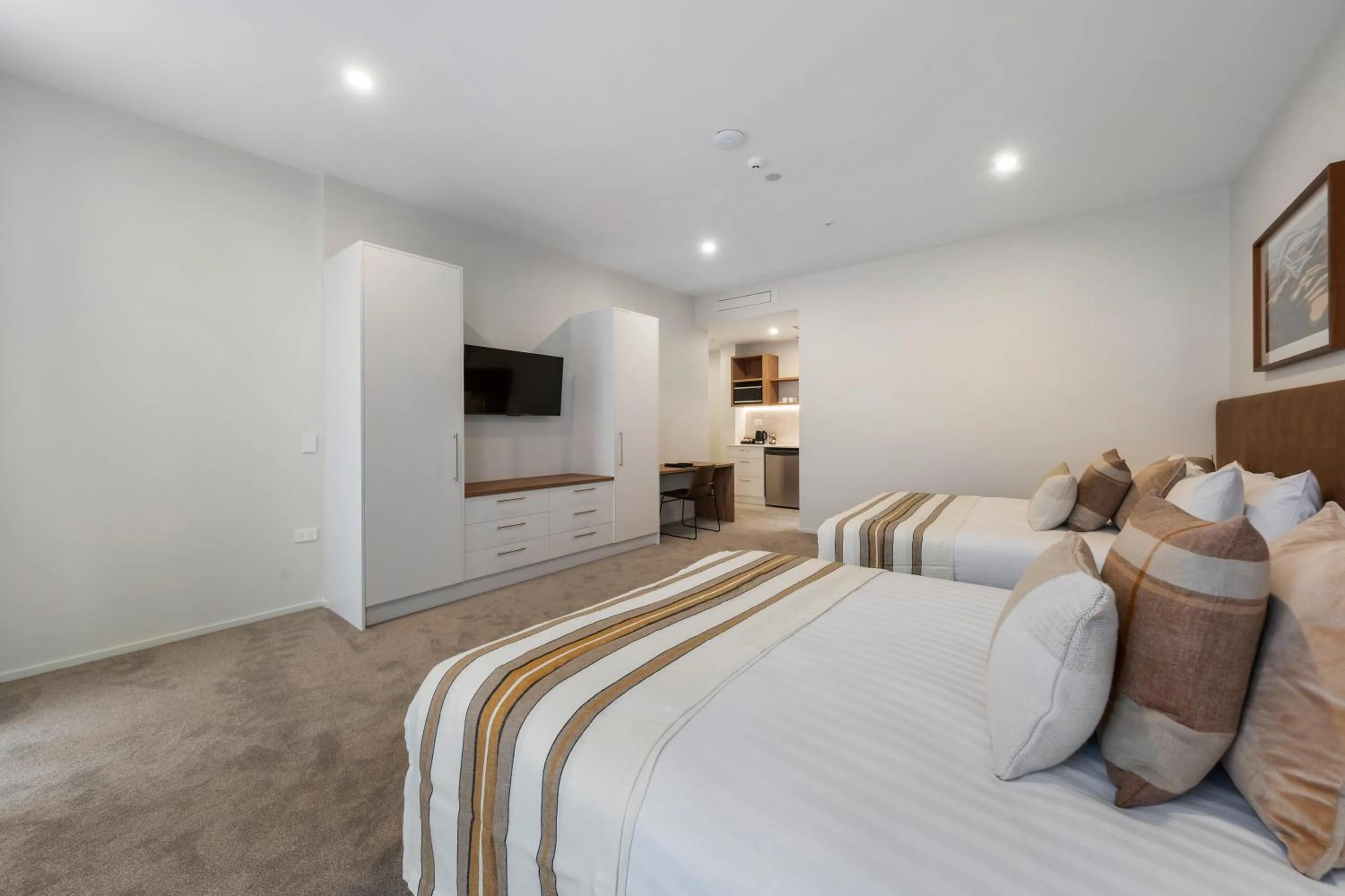 Bedroom, Bed in Southwark Hotel & Apartments