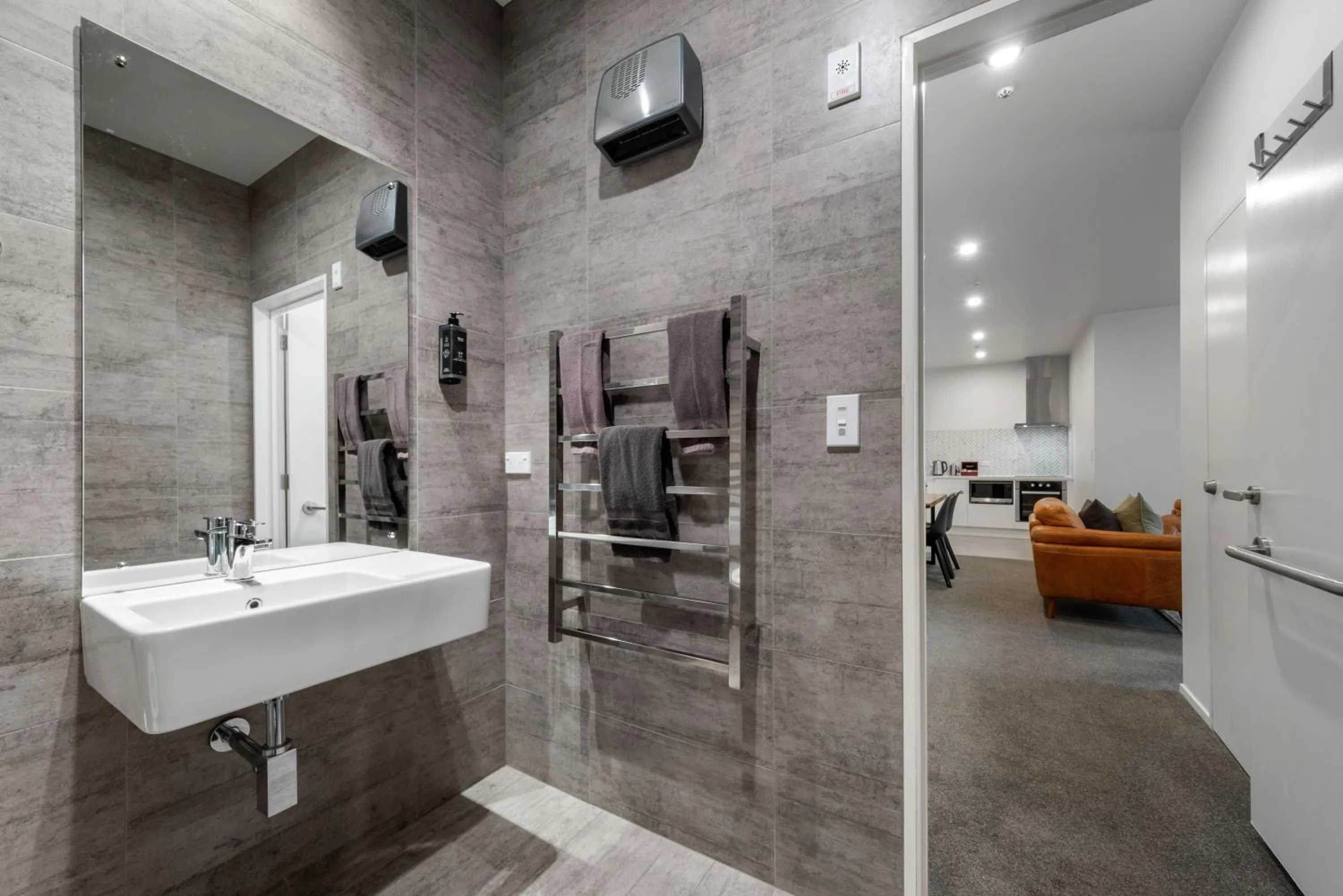 Bathroom in Southwark Hotel & Apartments