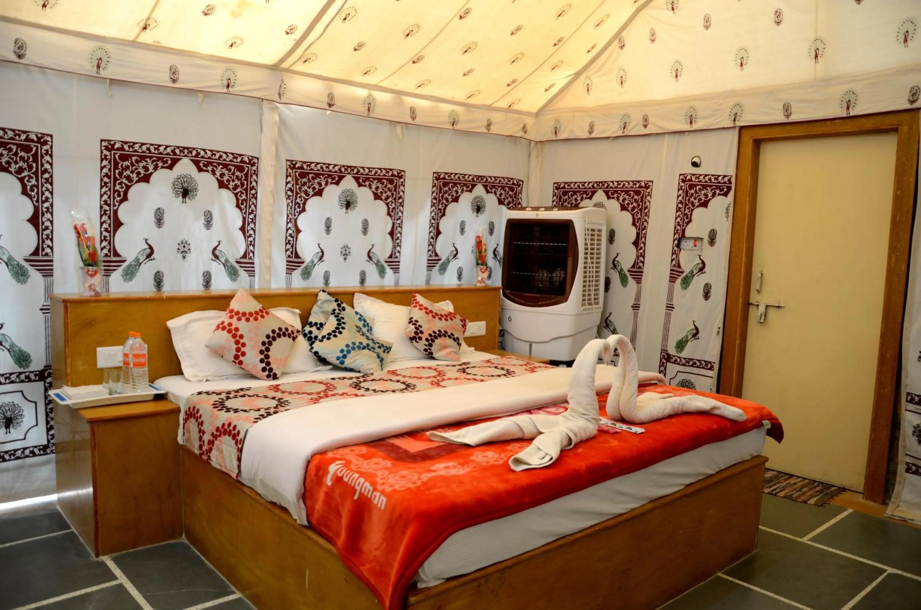 Bedroom, Bed in Oasis camp sam