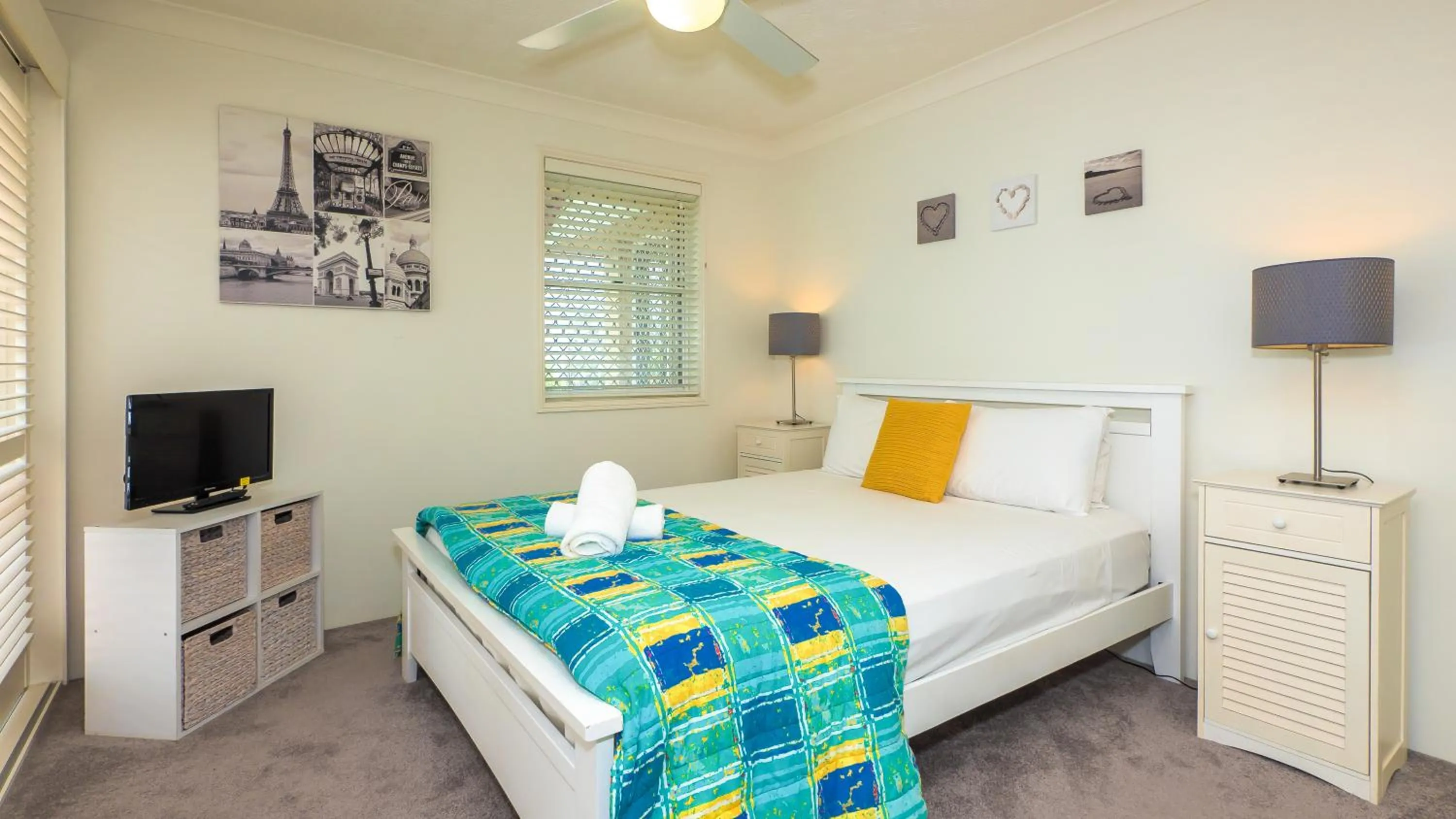 Bedroom, Bed in Jubilee Views Holiday Apartments