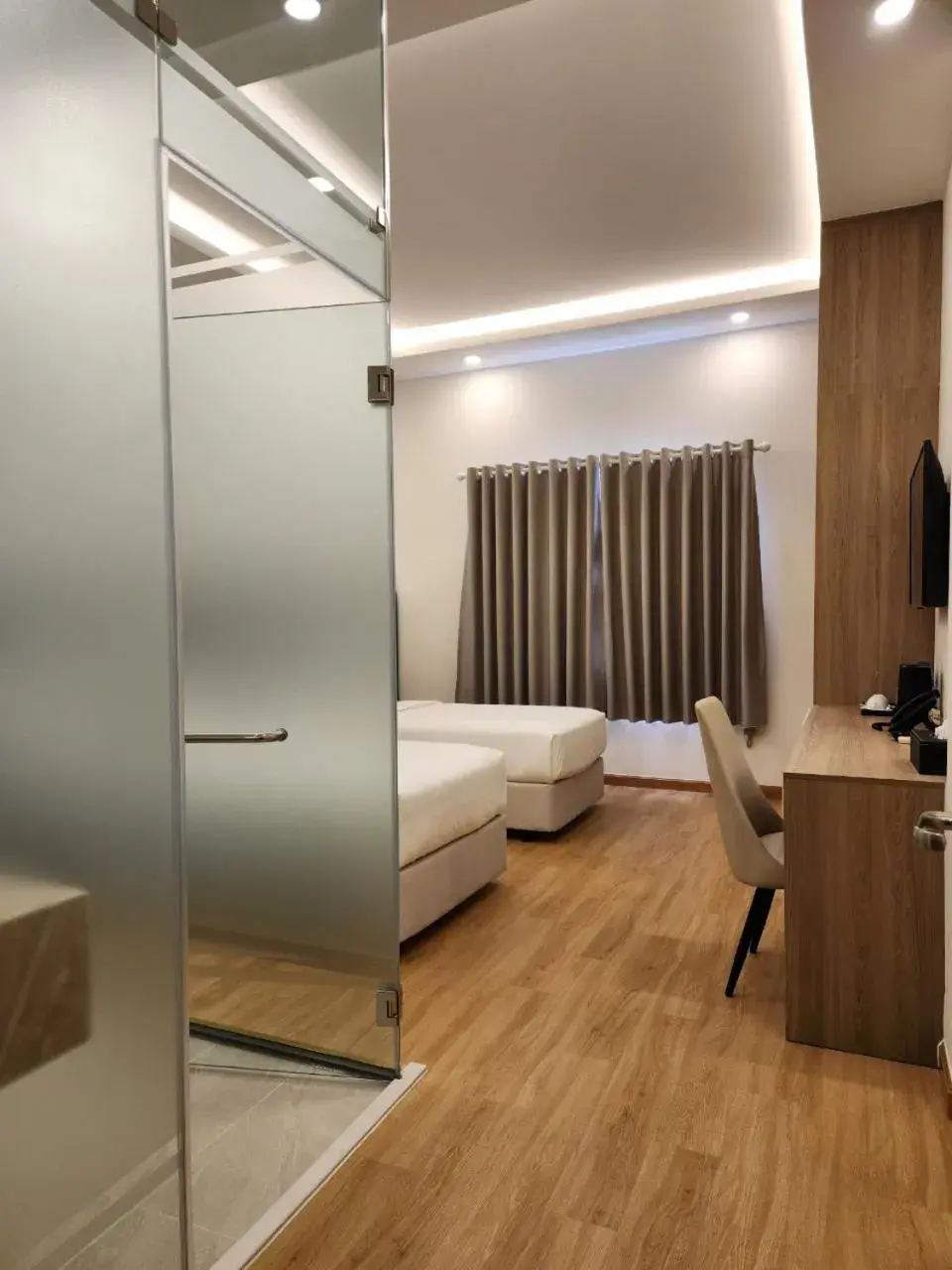 Bedroom, Bed in Ruby Hotel Bedroom, Bed in Ruby Hotel