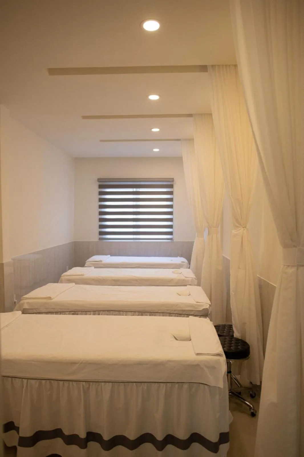 Sauna, Bed in Ruby Hotel