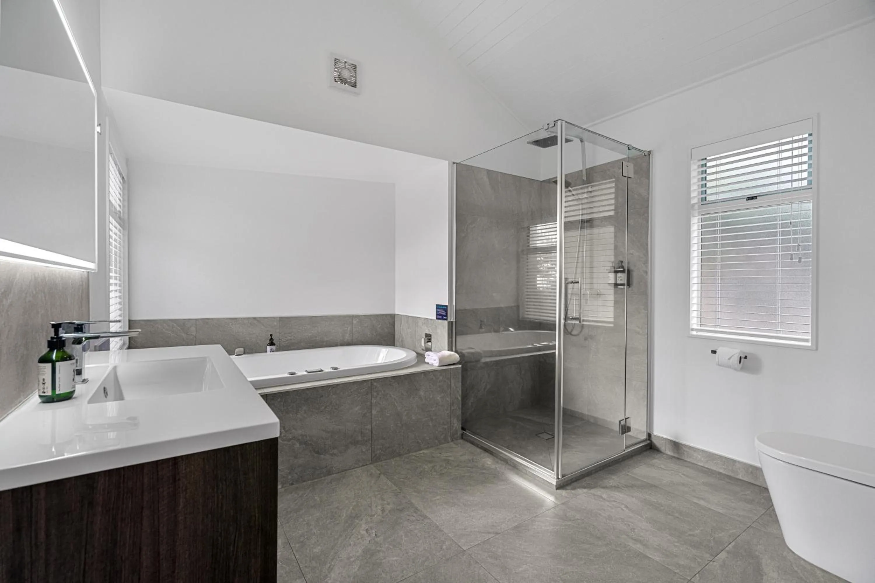 Bathroom in Tasman Holiday Parks - Papamoa Beach