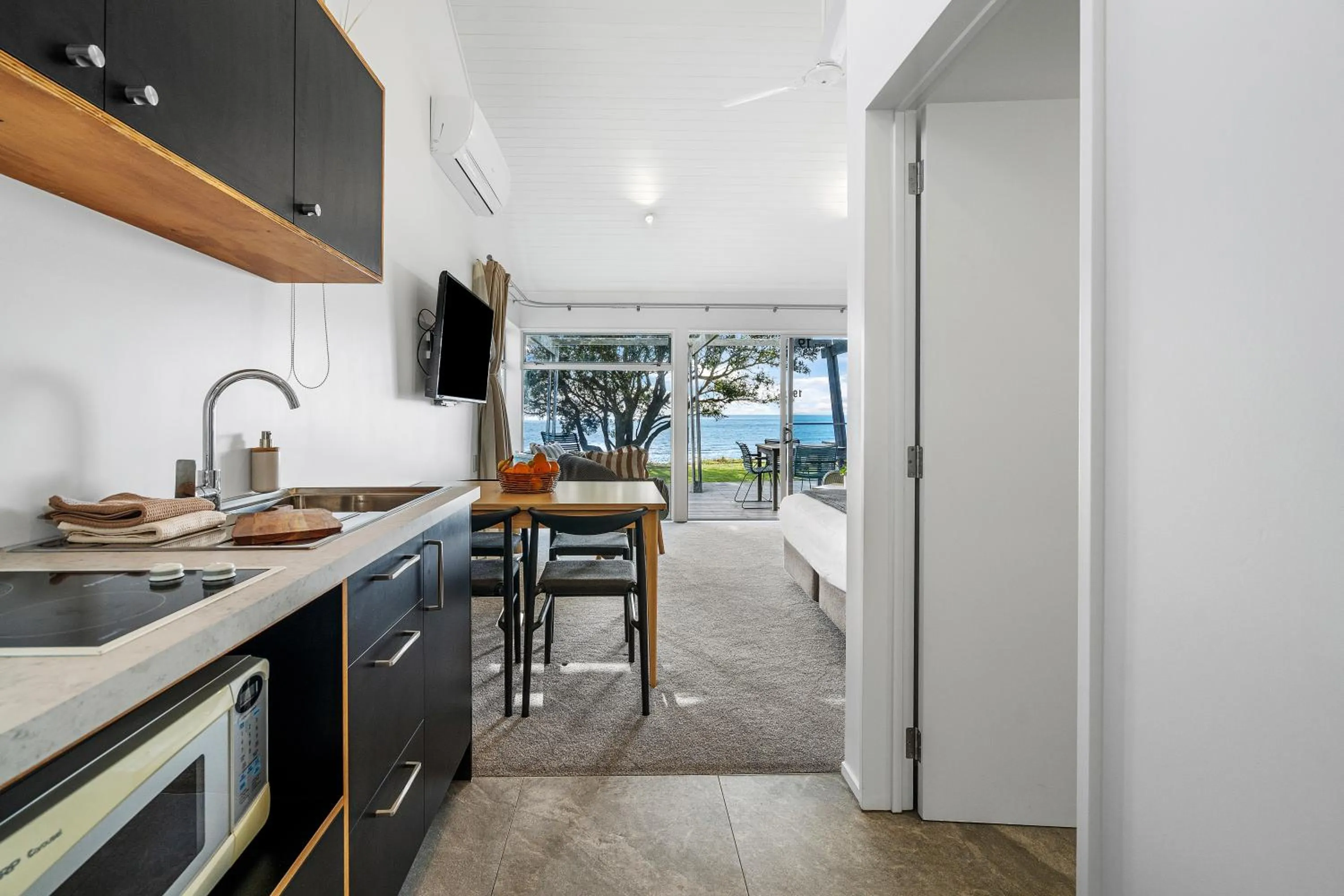 Kitchen or kitchenette in Tasman Holiday Parks - Papamoa Beach