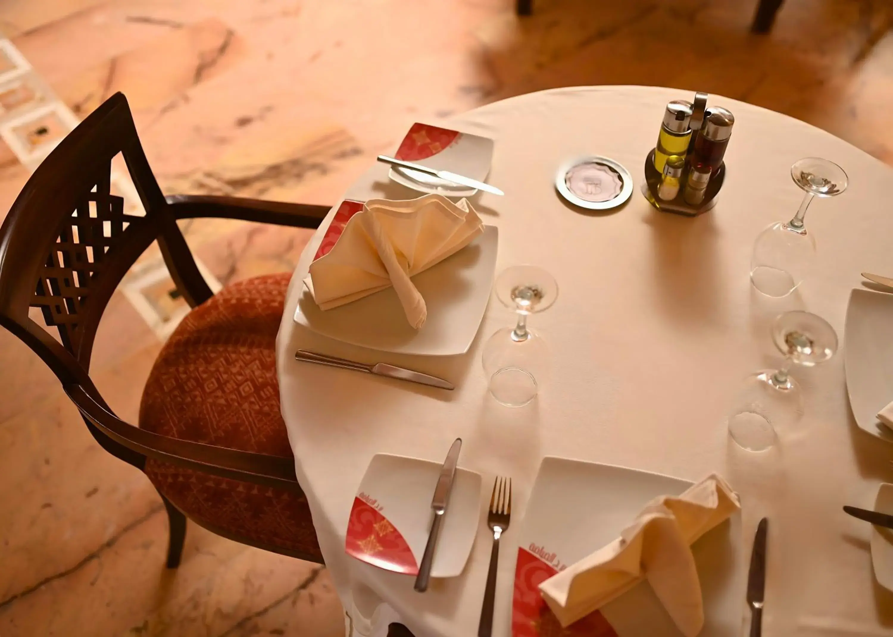 Restaurant/places to eat in Borj Dhiafa Restaurant/places to eat in Borj Dhiafa