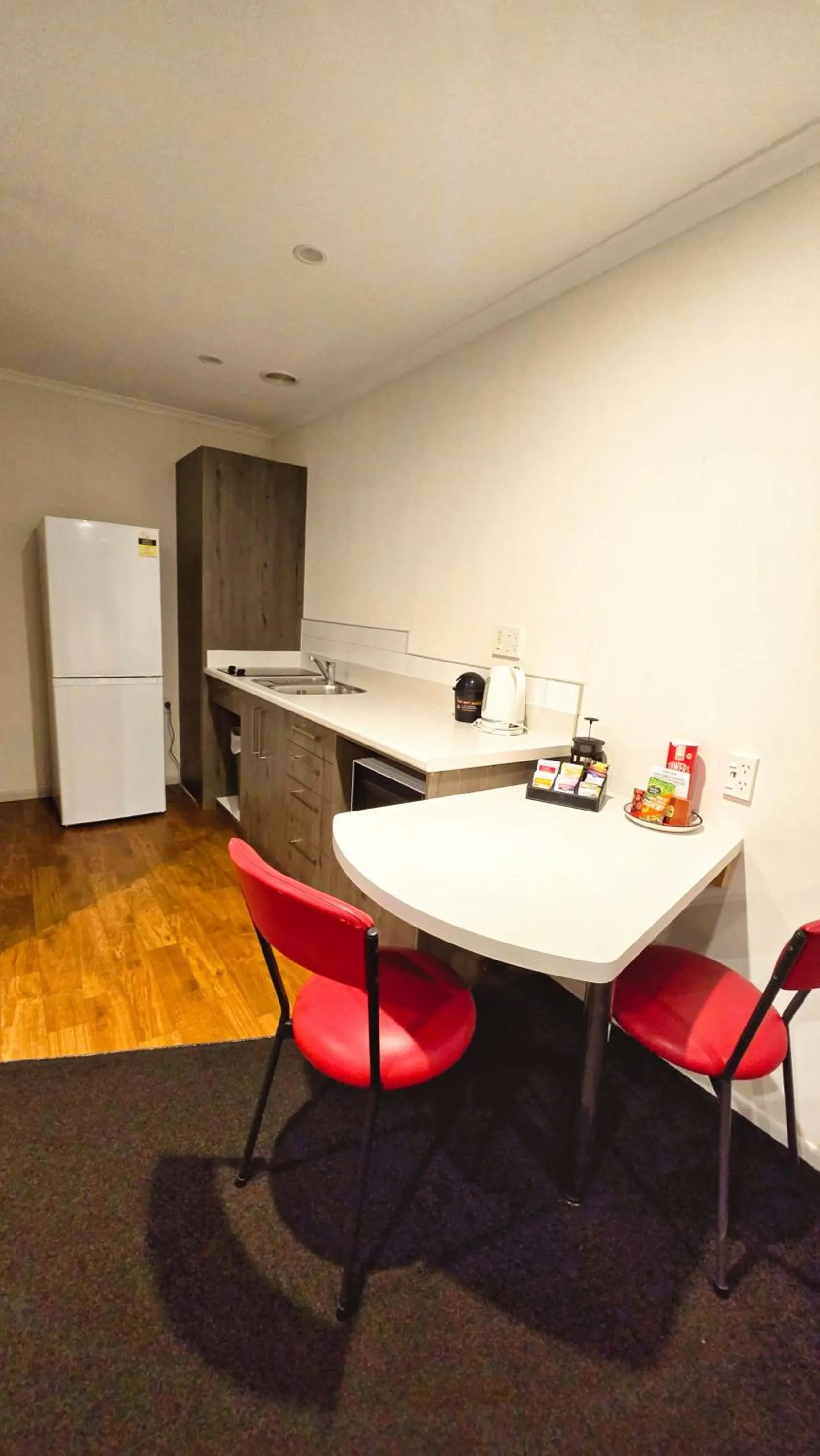 TV and multimedia in Carramar Motor Inn