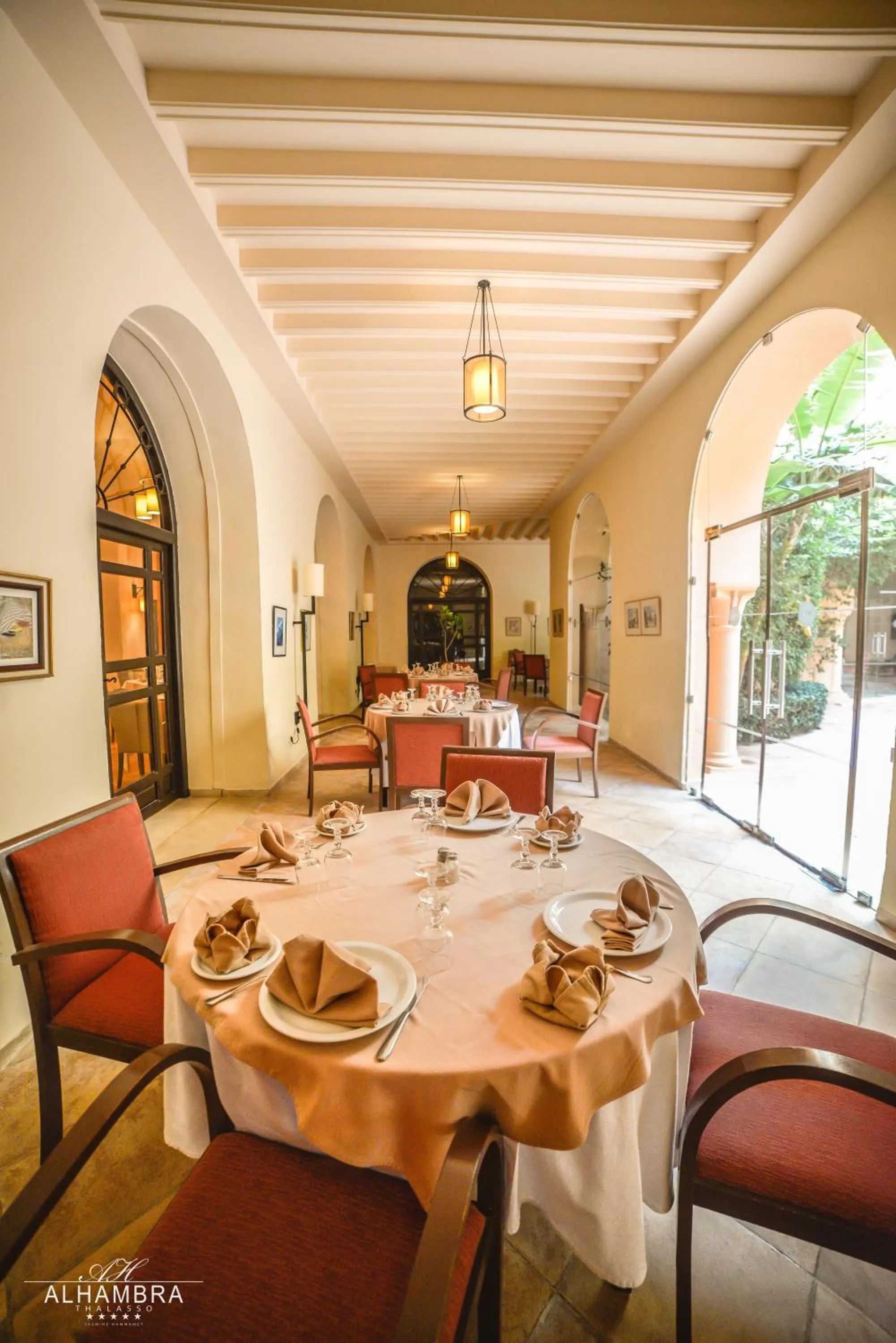 Seating area in Alhambra Thalasso