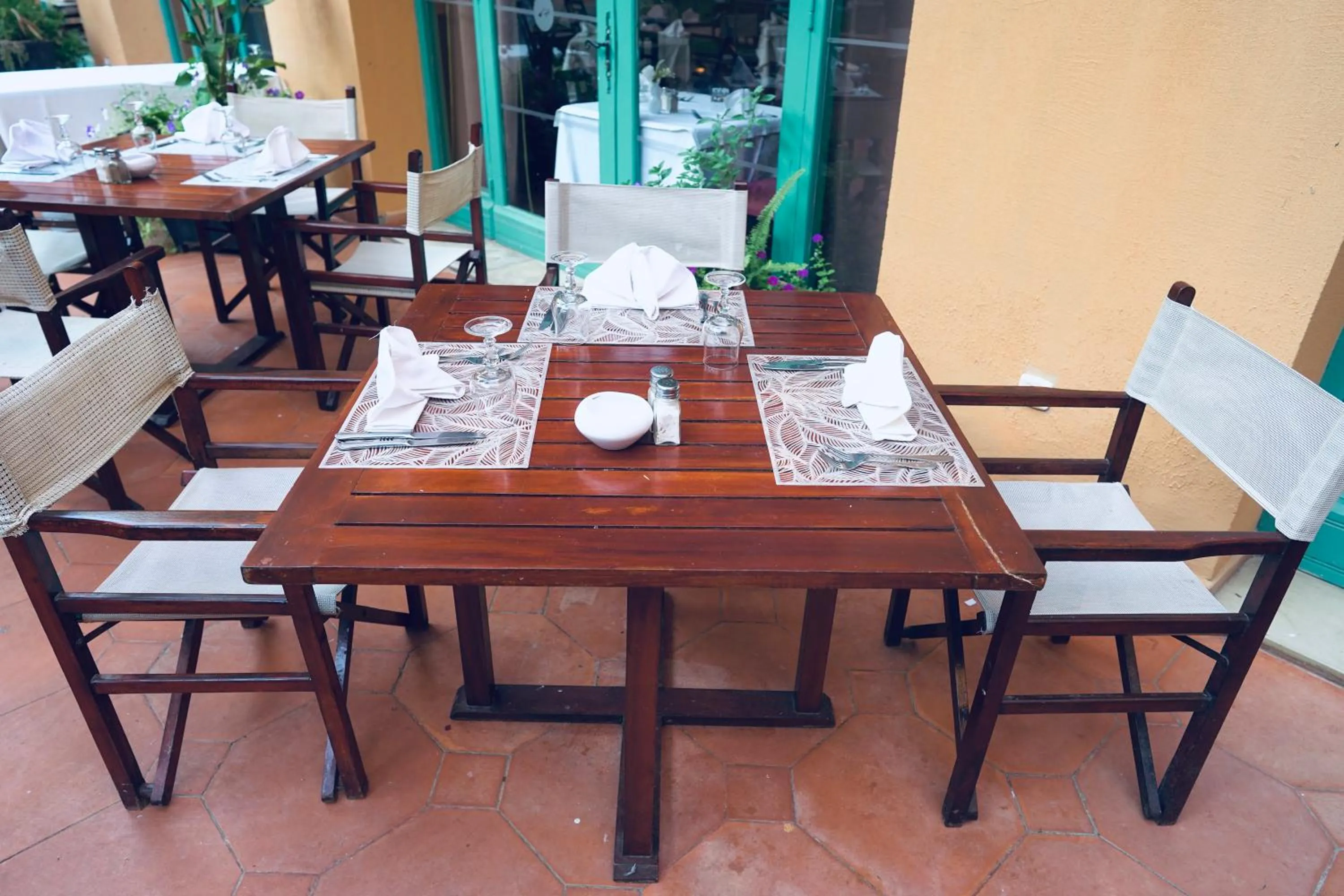 Restaurant/places to eat in Alhambra Thalasso