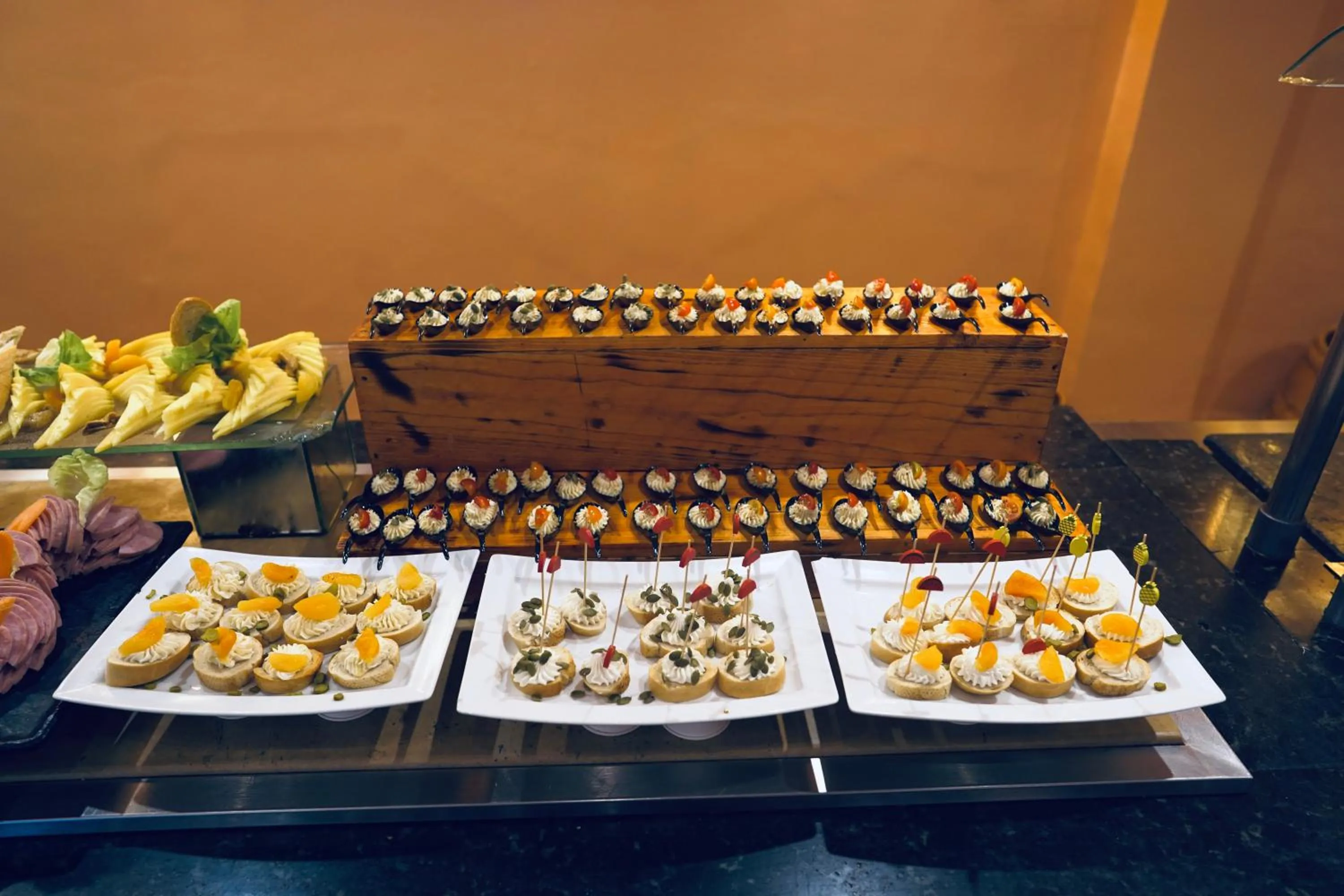 Food in Alhambra Thalasso