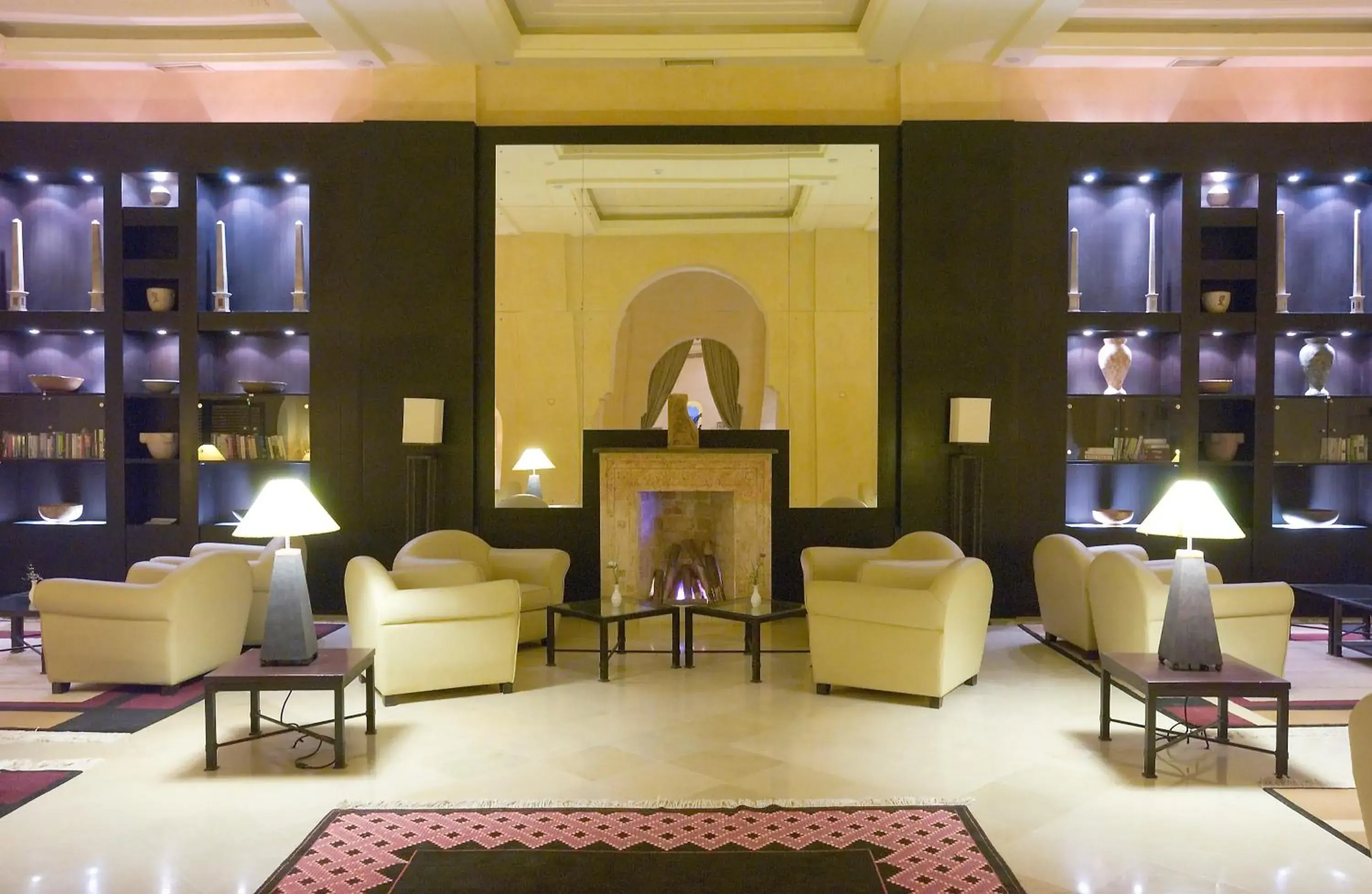Lobby or reception in Alhambra Thalasso Lobby or reception in Alhambra Thalasso