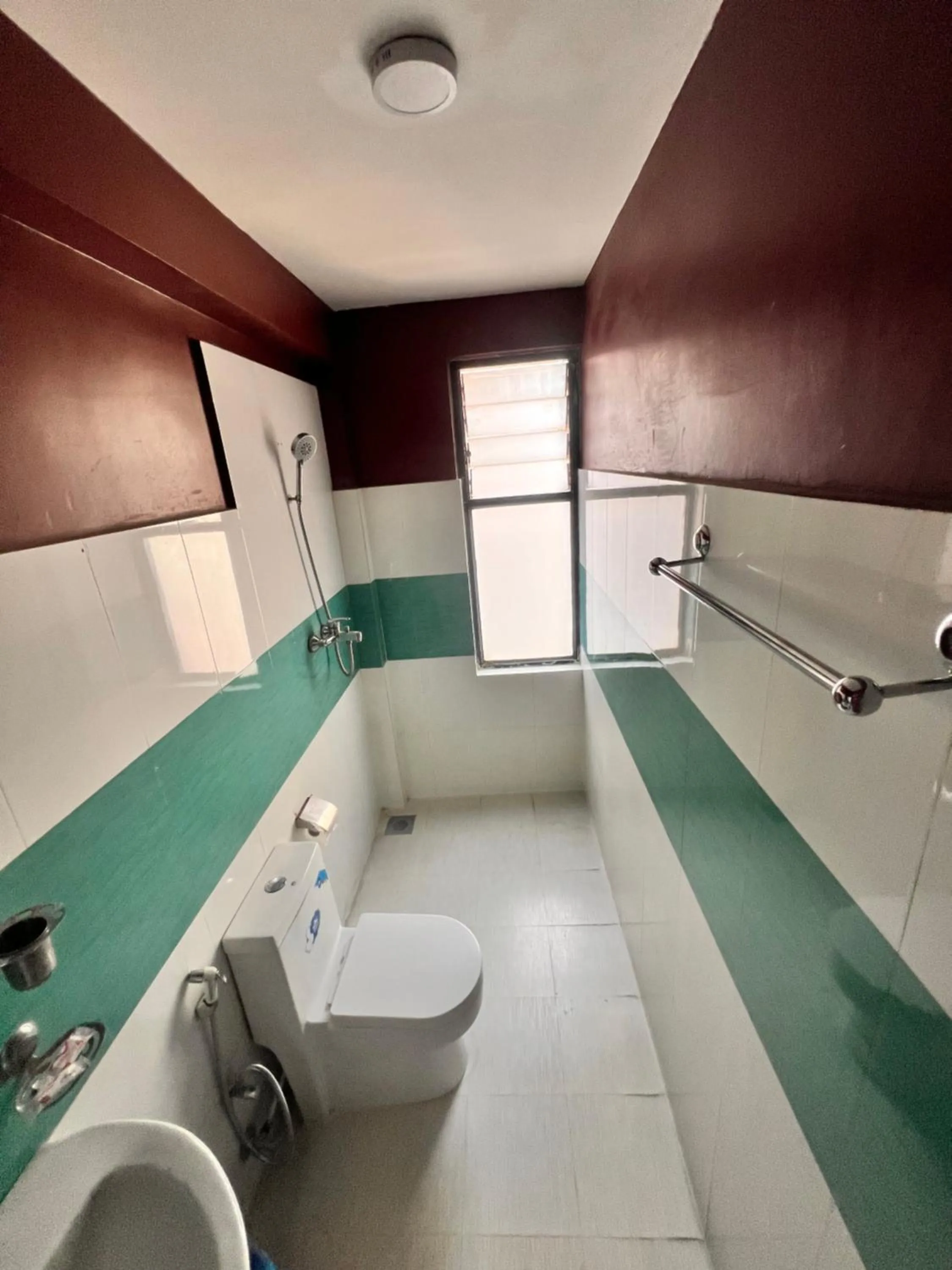 Shower in Hotel Family Home