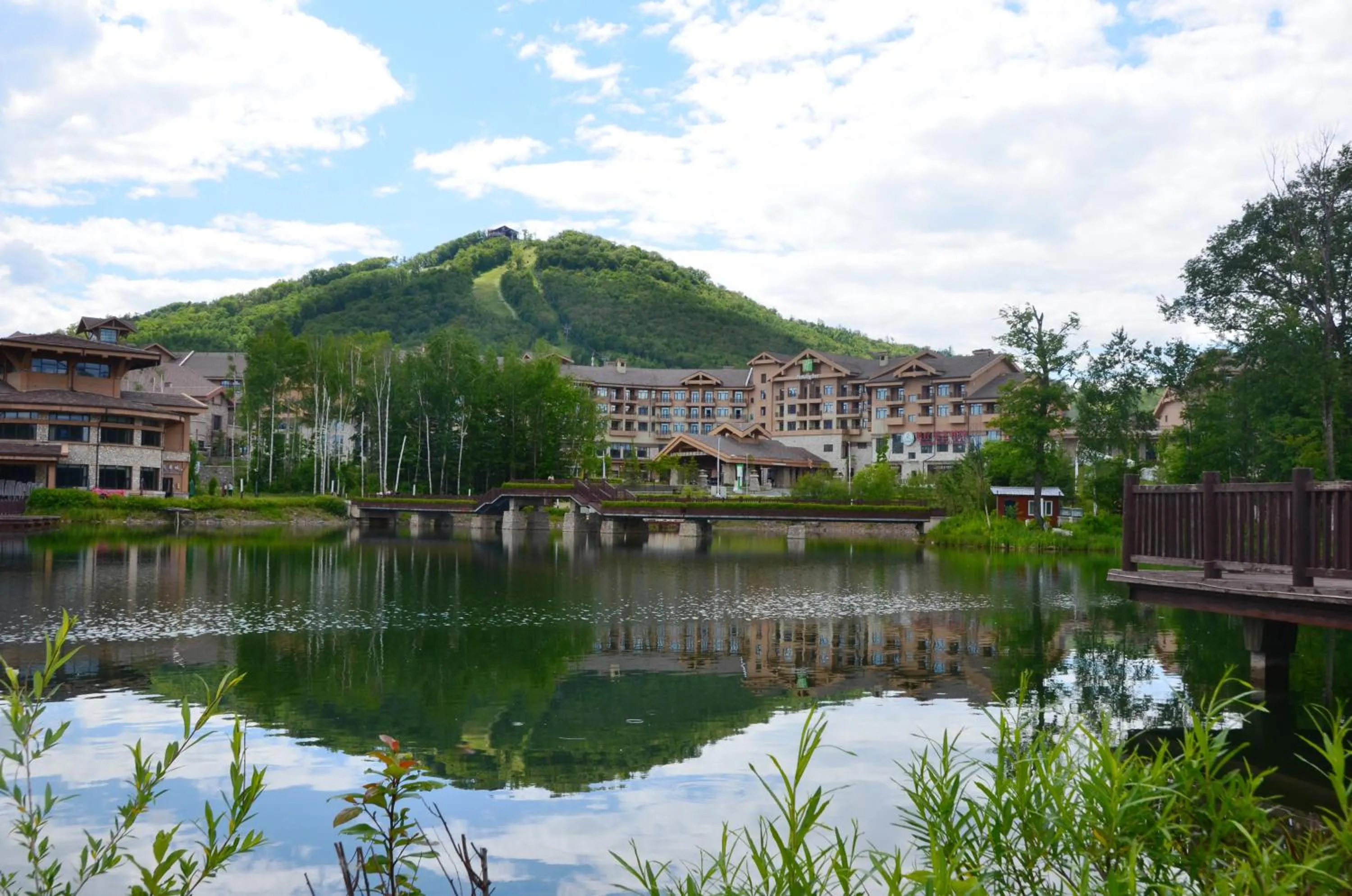 Property building in Wanda Jin Suites Changbaishan