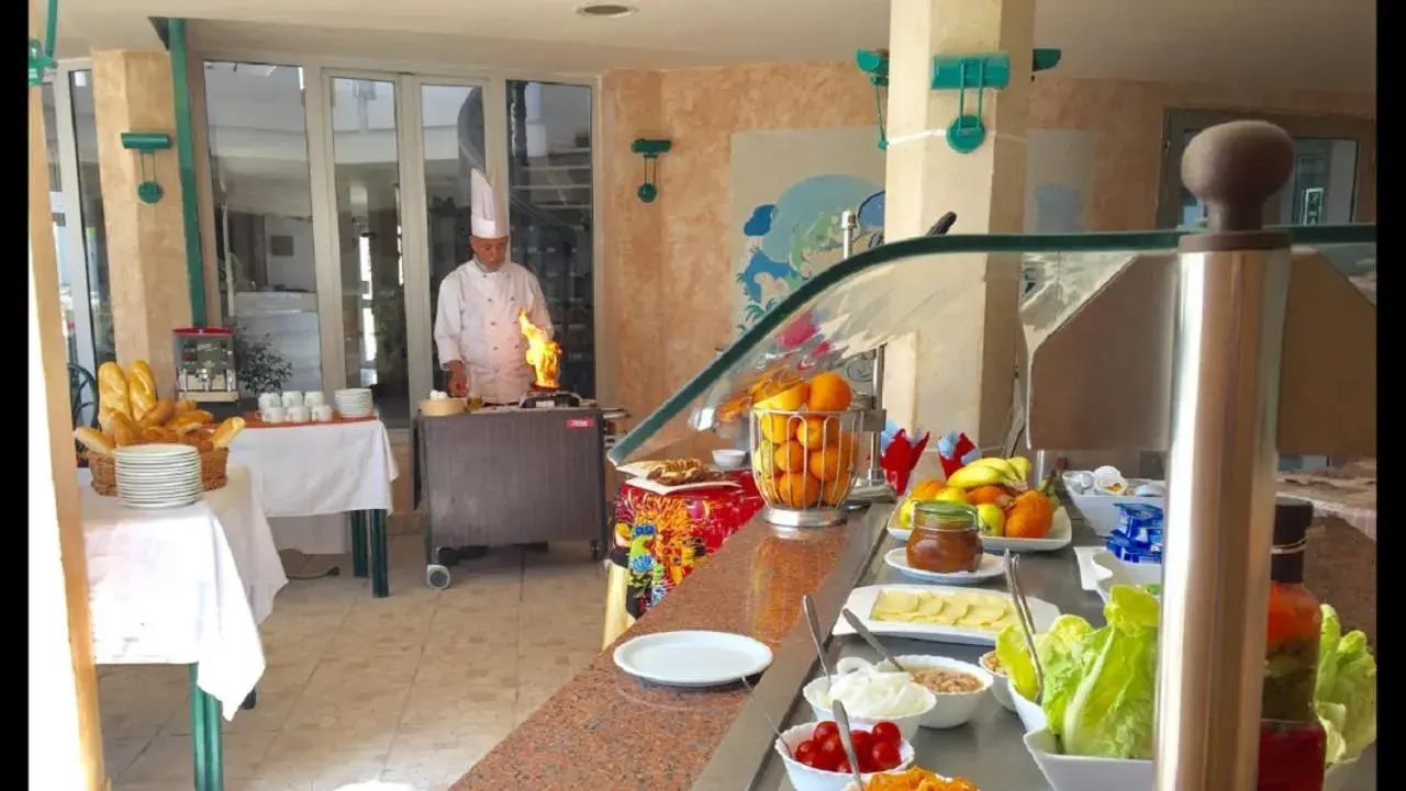 Restaurant/places to eat in Hotel Djerba Orient Restaurant/places to eat in Hotel Djerba Orient