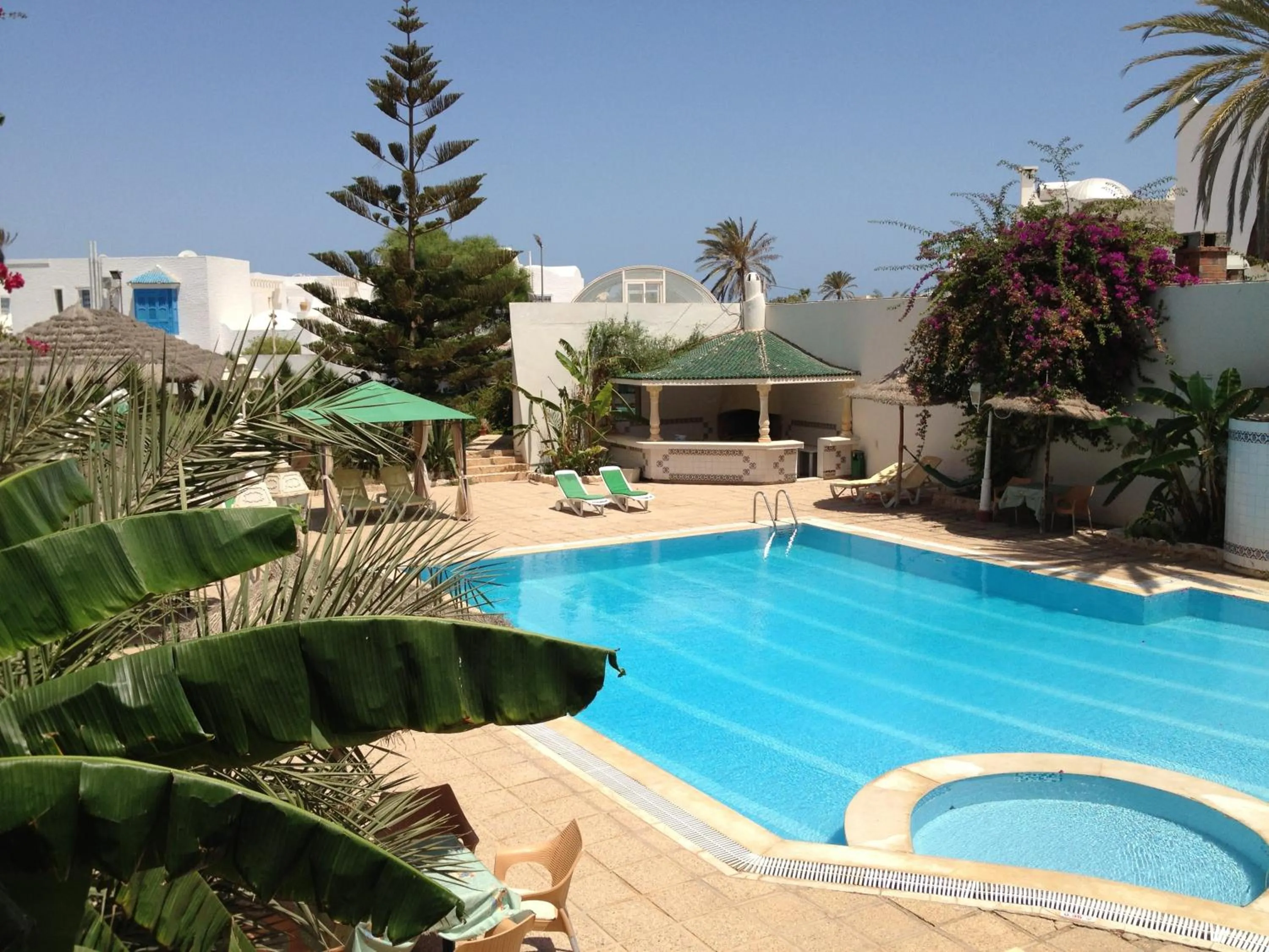 Swimming pool in Hotel Djerba Orient