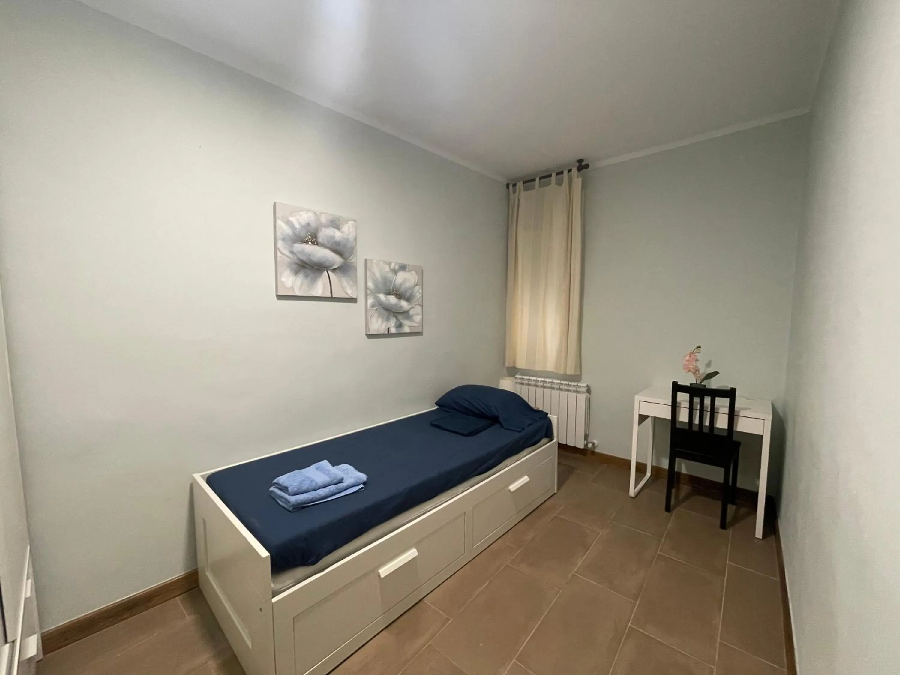 Bed in La Encina Azul Rooms-Grupo Rosa Azul
