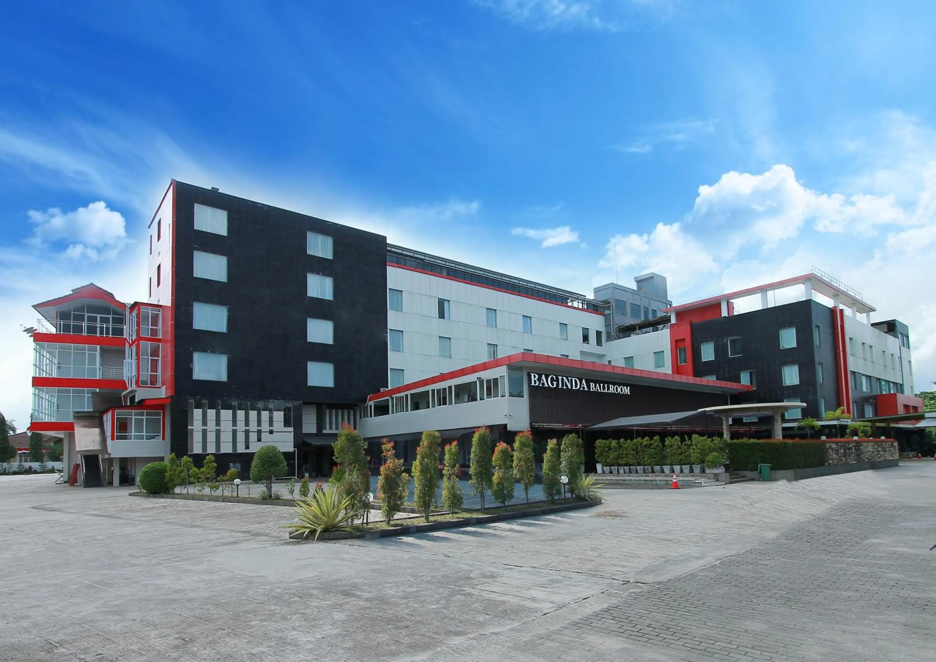 Facade/entrance in Grand Hatika Hotel