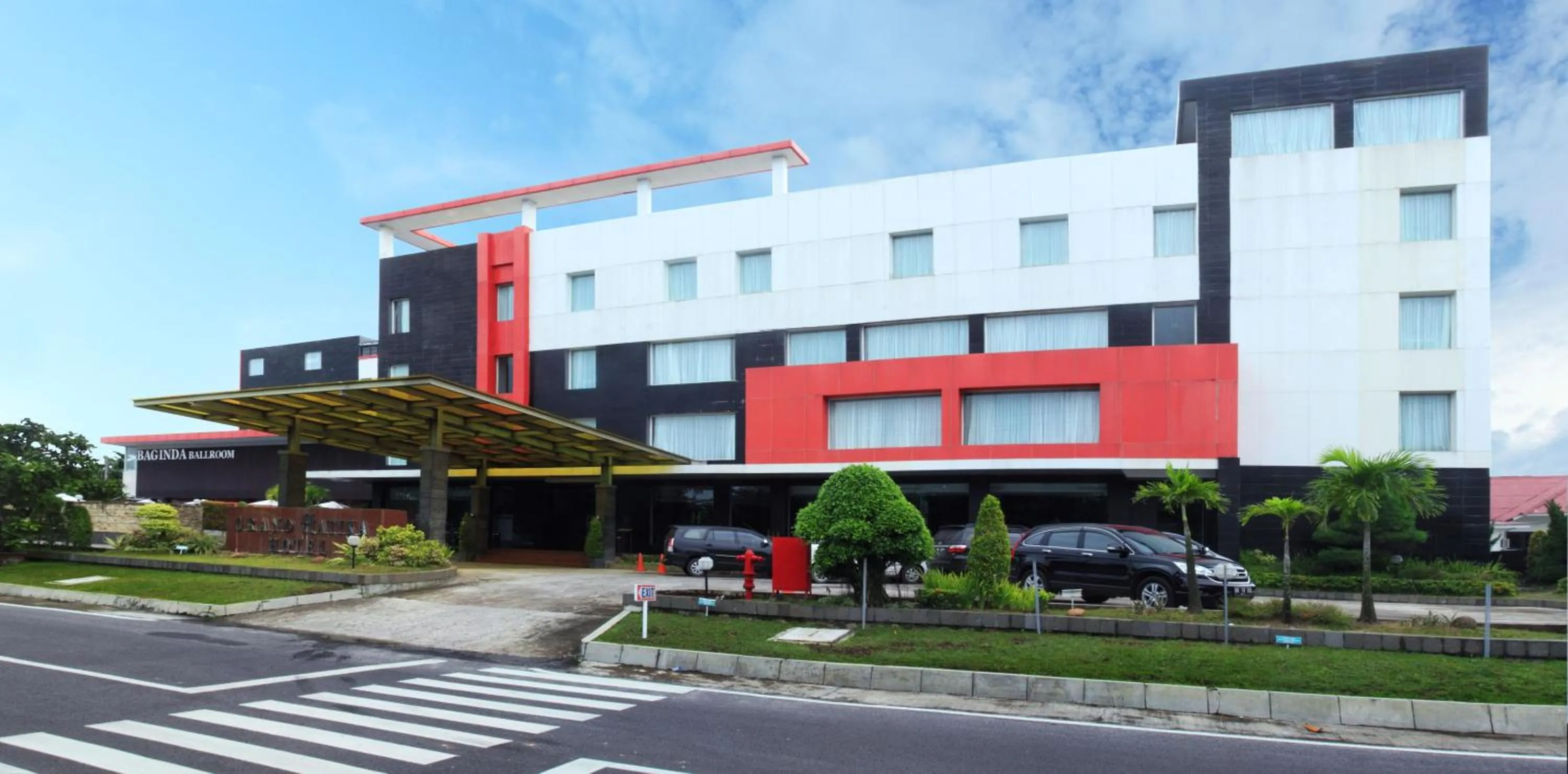 Property building in Grand Hatika Hotel