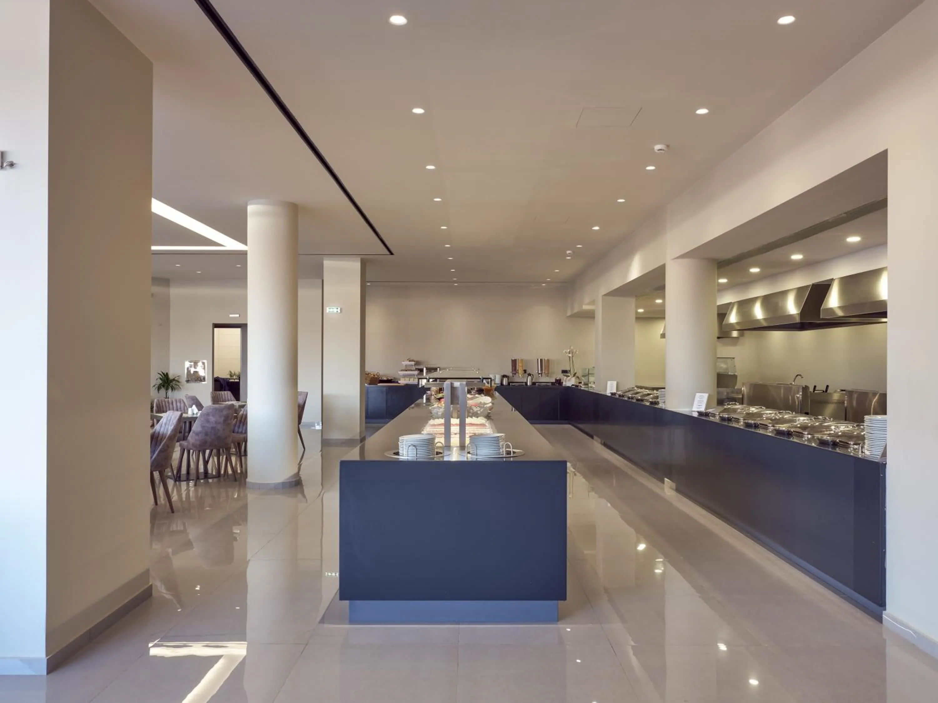 Restaurant/places to eat in Zante Sun Resort