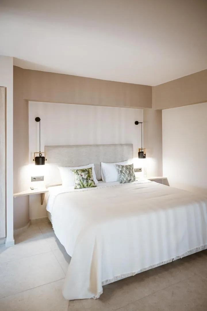 Bed in Zante Sun Resort