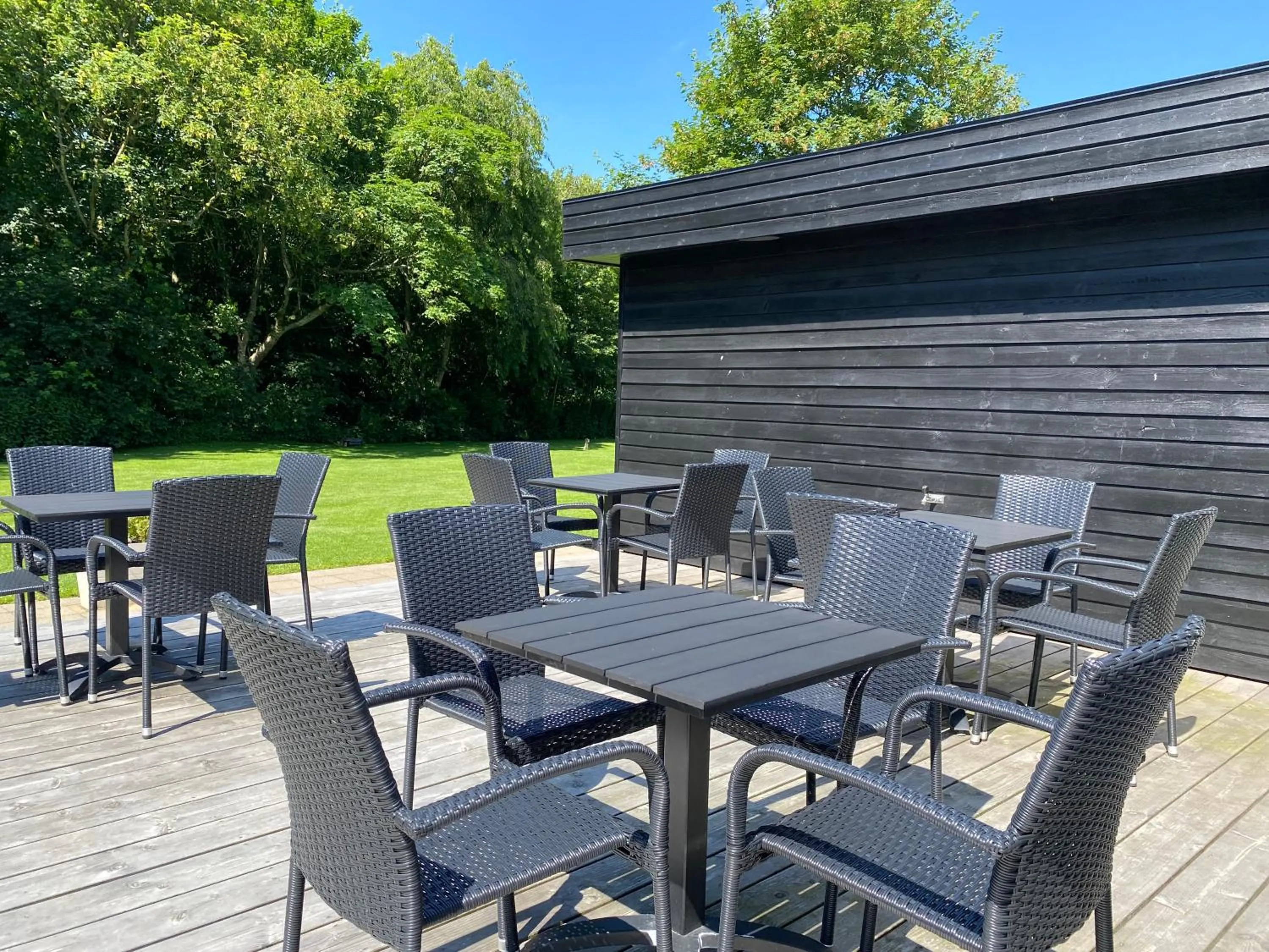 Breakfast in 272 Bed & Breakfast