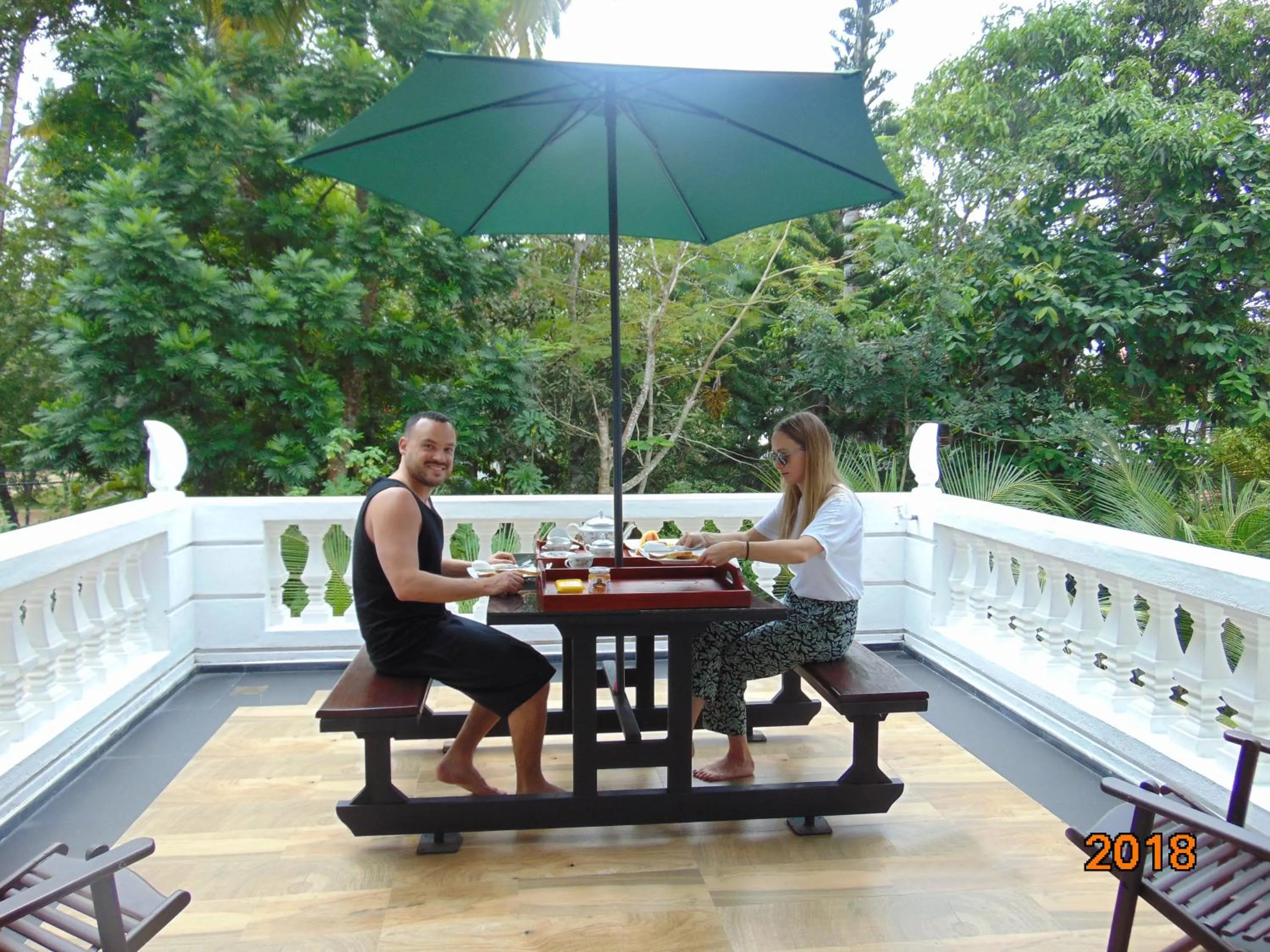 Restaurant/places to eat in SRI LANKAN VILLA