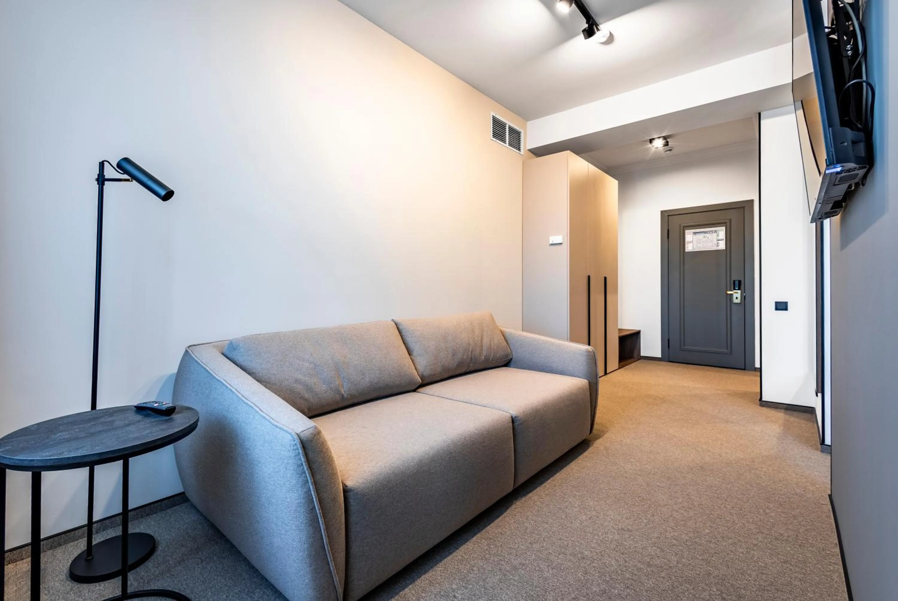 Seating area in Regency Hotel