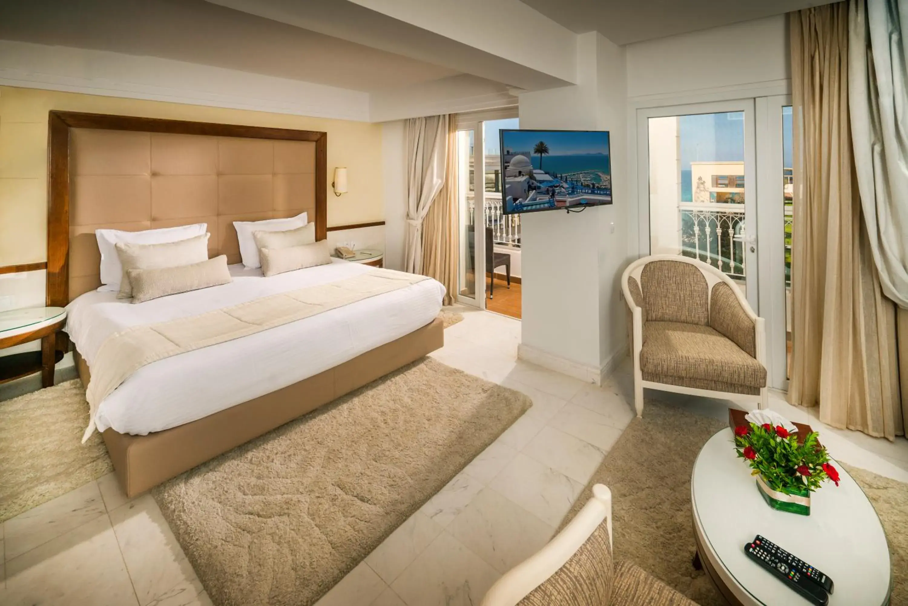 TV and multimedia, Bed in Sousse Palace Hotel & Spa TV and multimedia, Bed in Sousse Palace Hotel & Spa