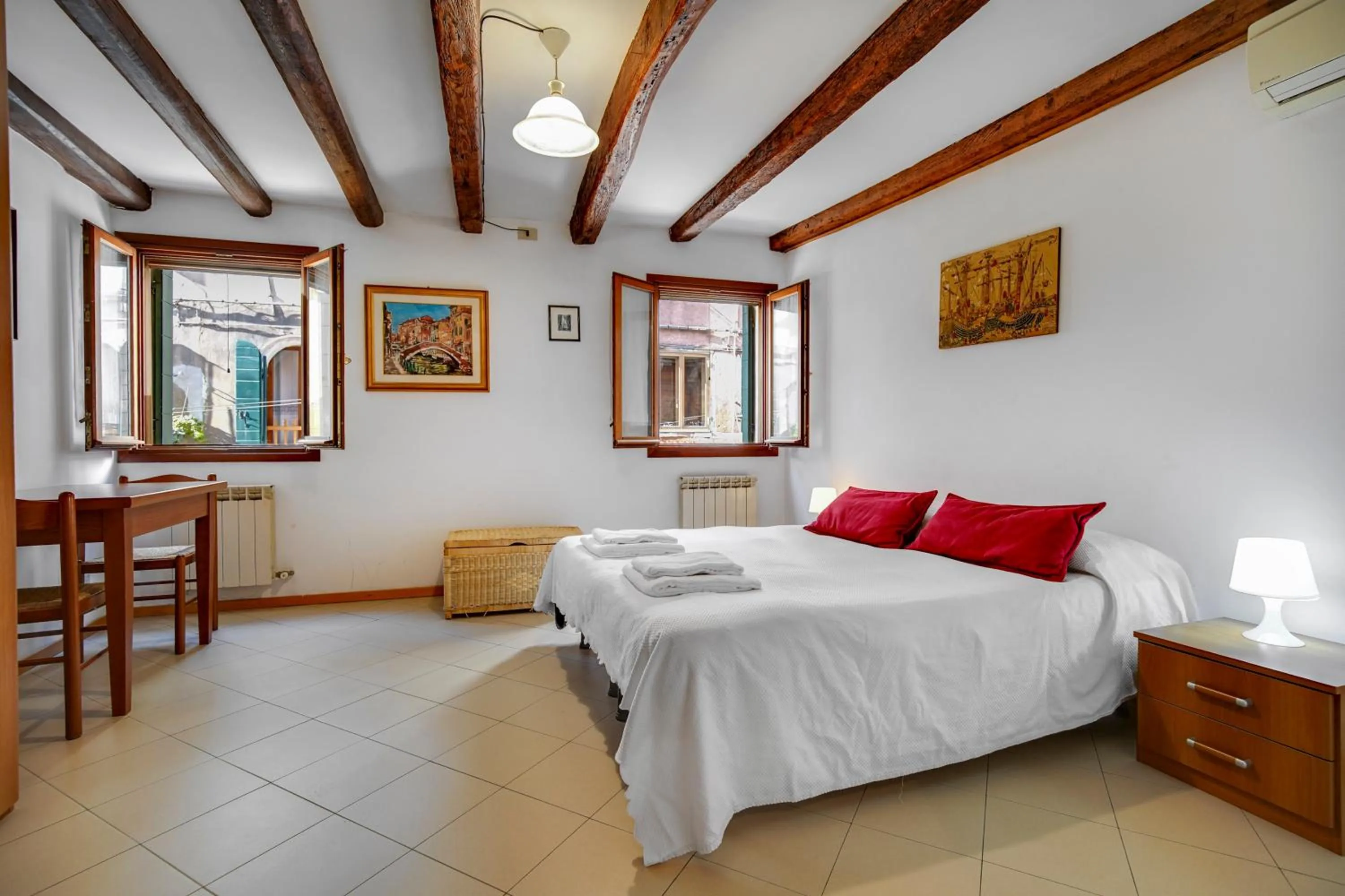 Bedroom, Bed in B&B Giardini