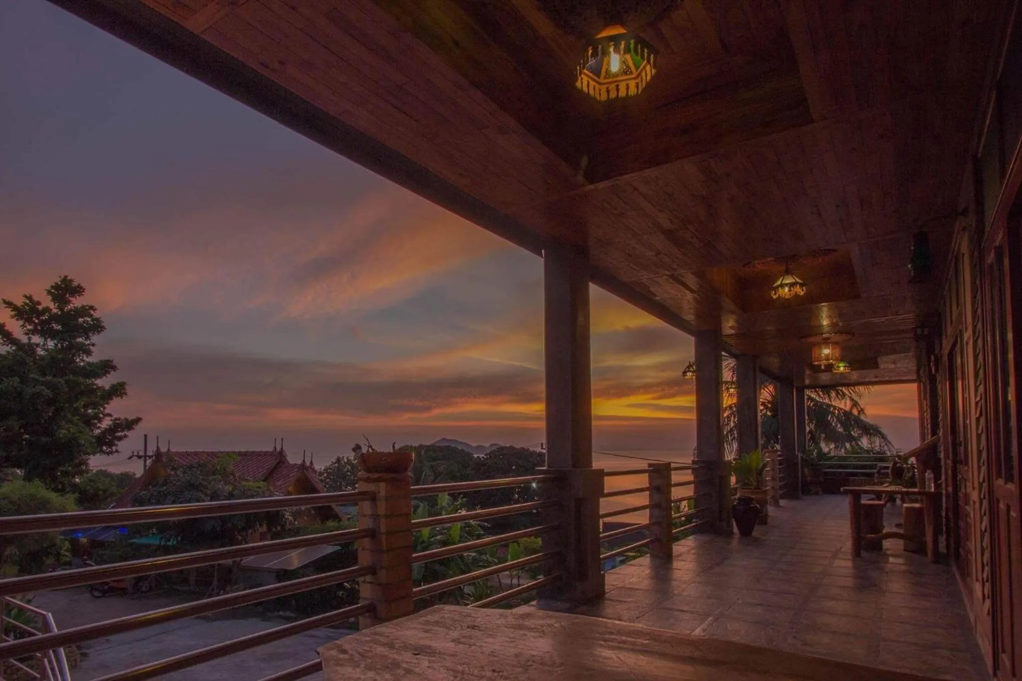 Property building in Sea Rock Resort