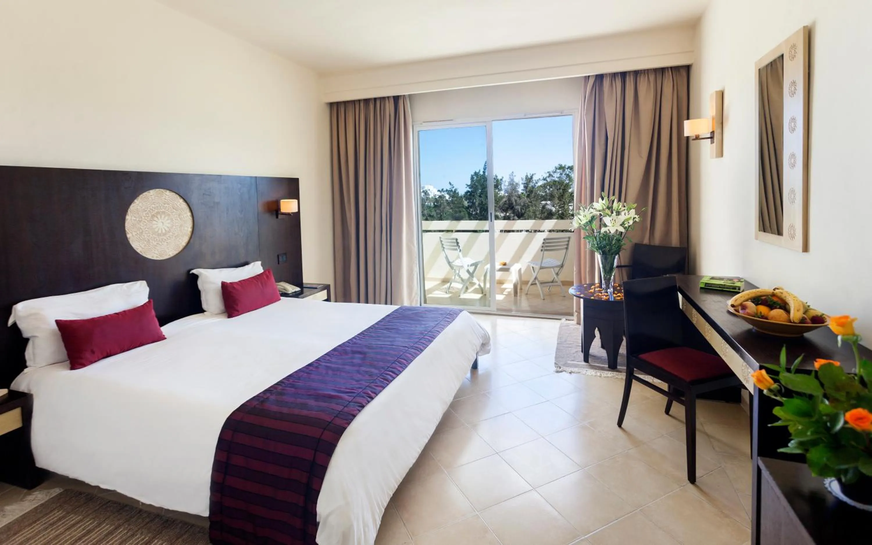 Bed in Seabel Alhambra Beach Golf & Spa