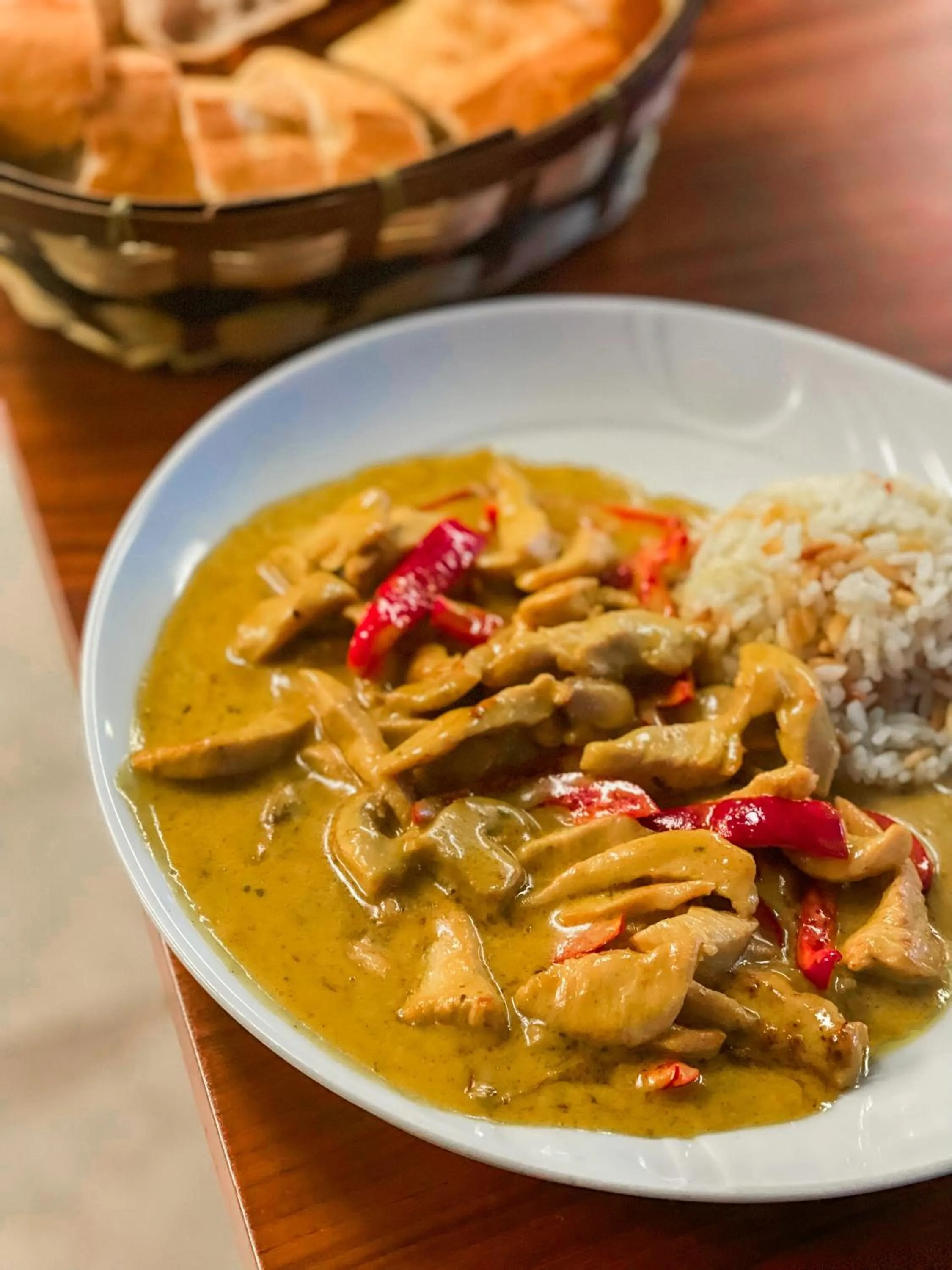 Restaurant/places to eat in Mimi Hotel Ankara