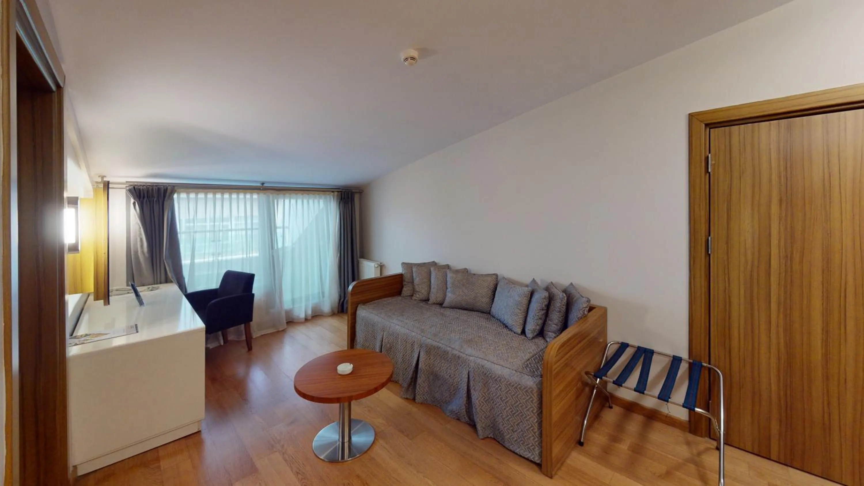 Seating area in Mimi Hotel Ankara