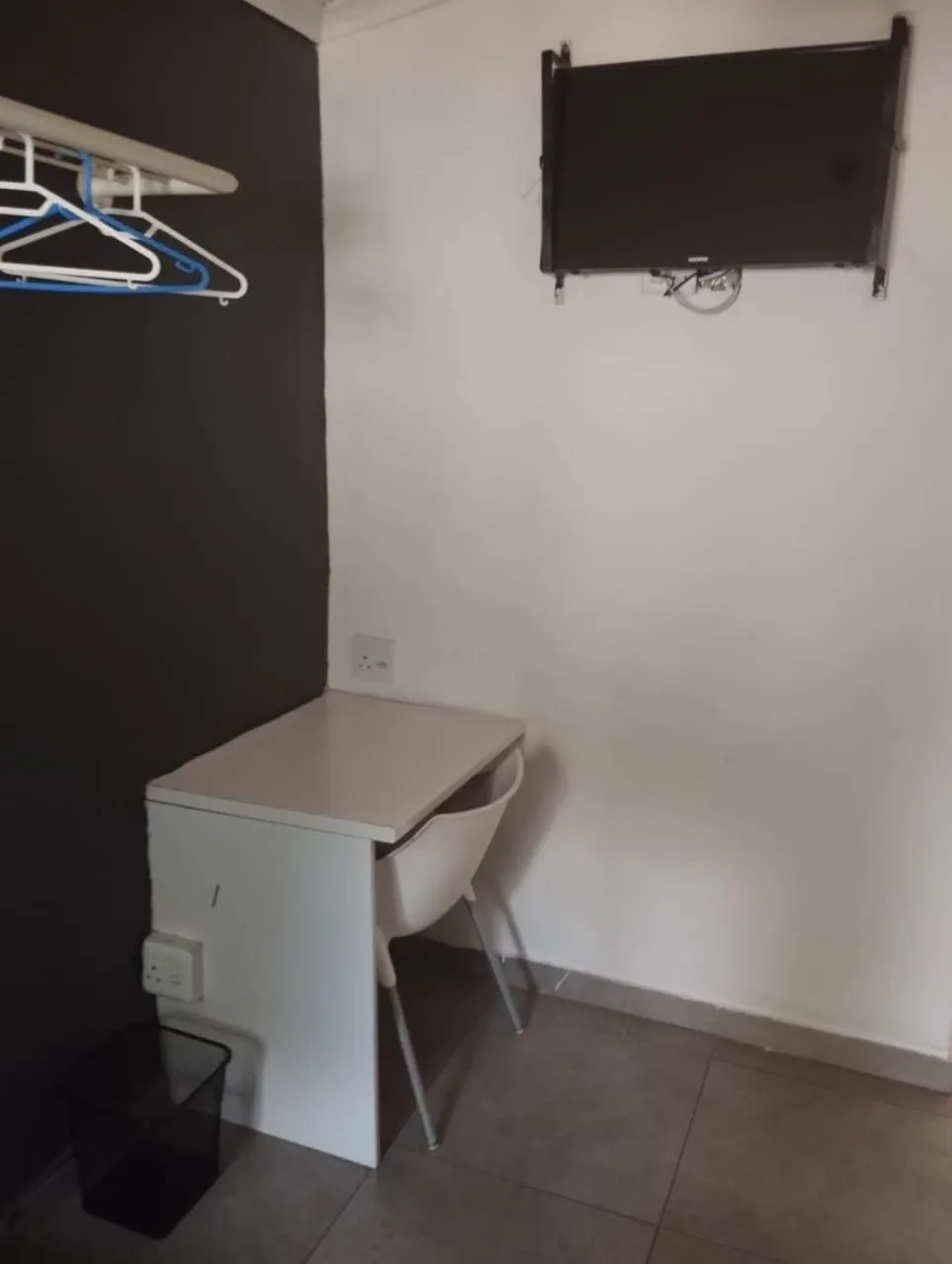 TV and multimedia in E-JOFF Lodge