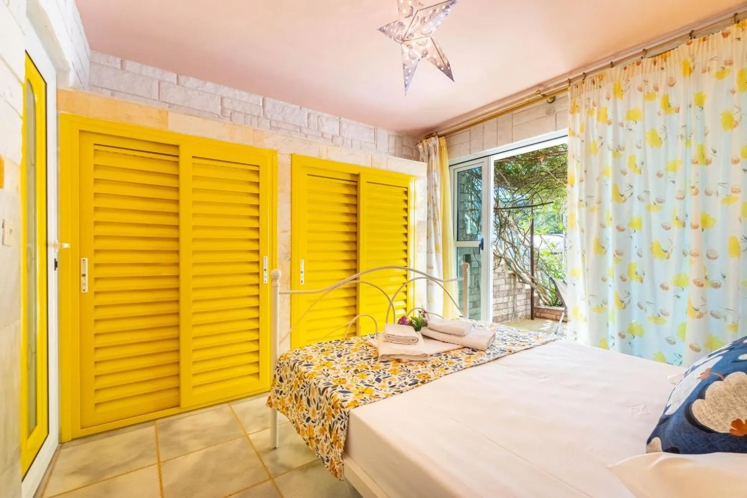 Bedroom in Paco's Resort Holiday Flats