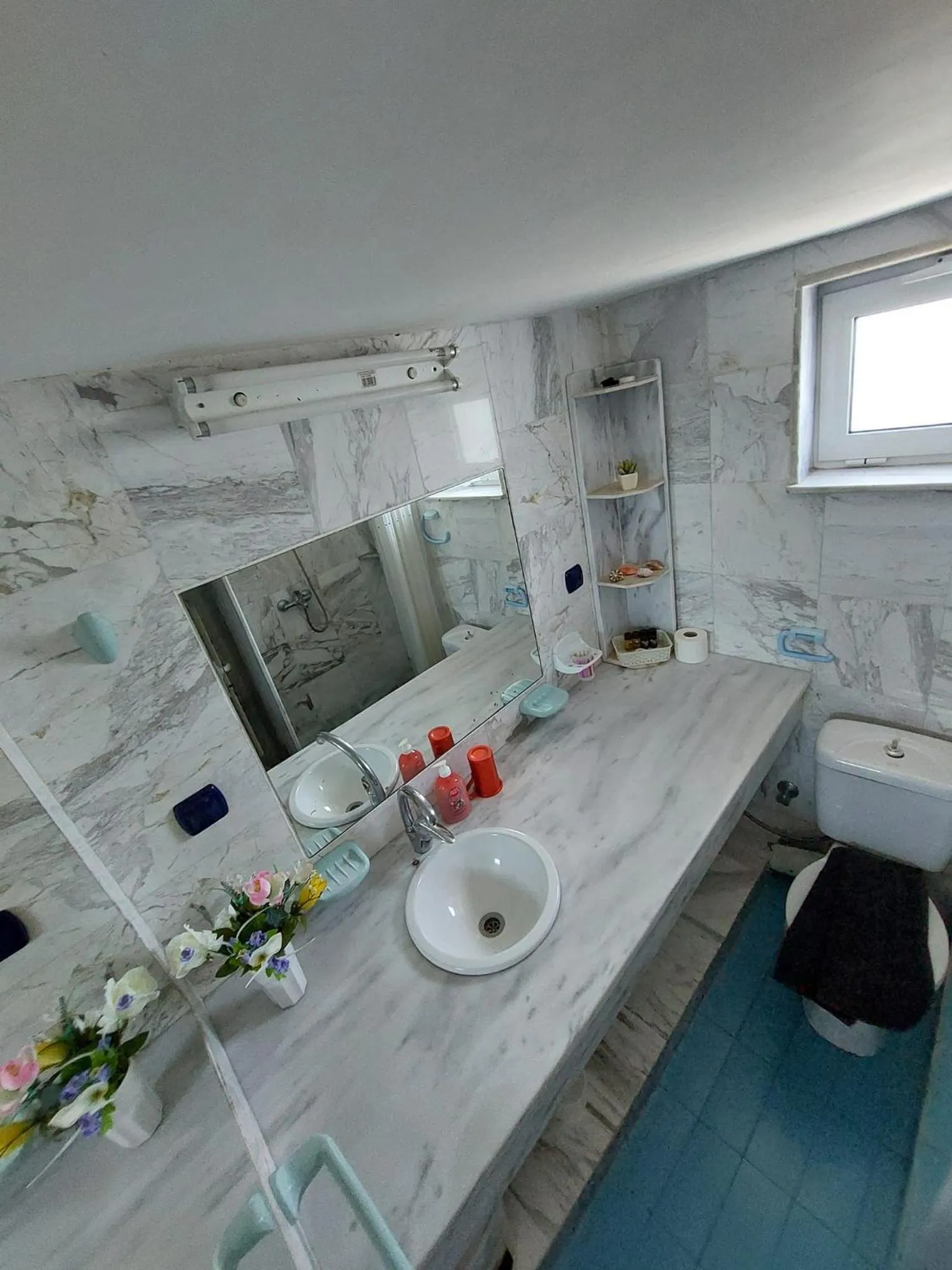 Bathroom in Paco's Resort Holiday Flats