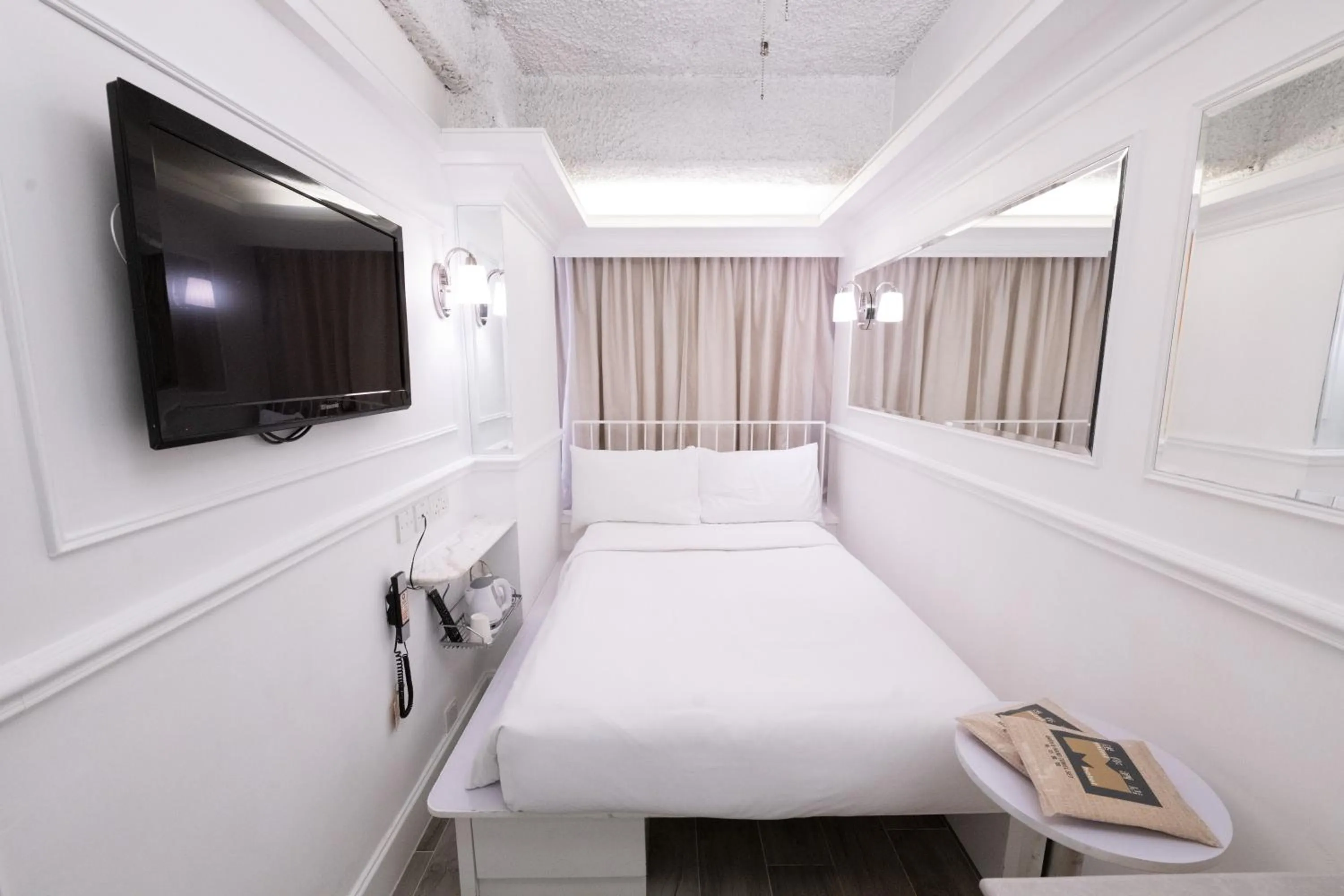 Bed in Mini Hotel Causeway Bay