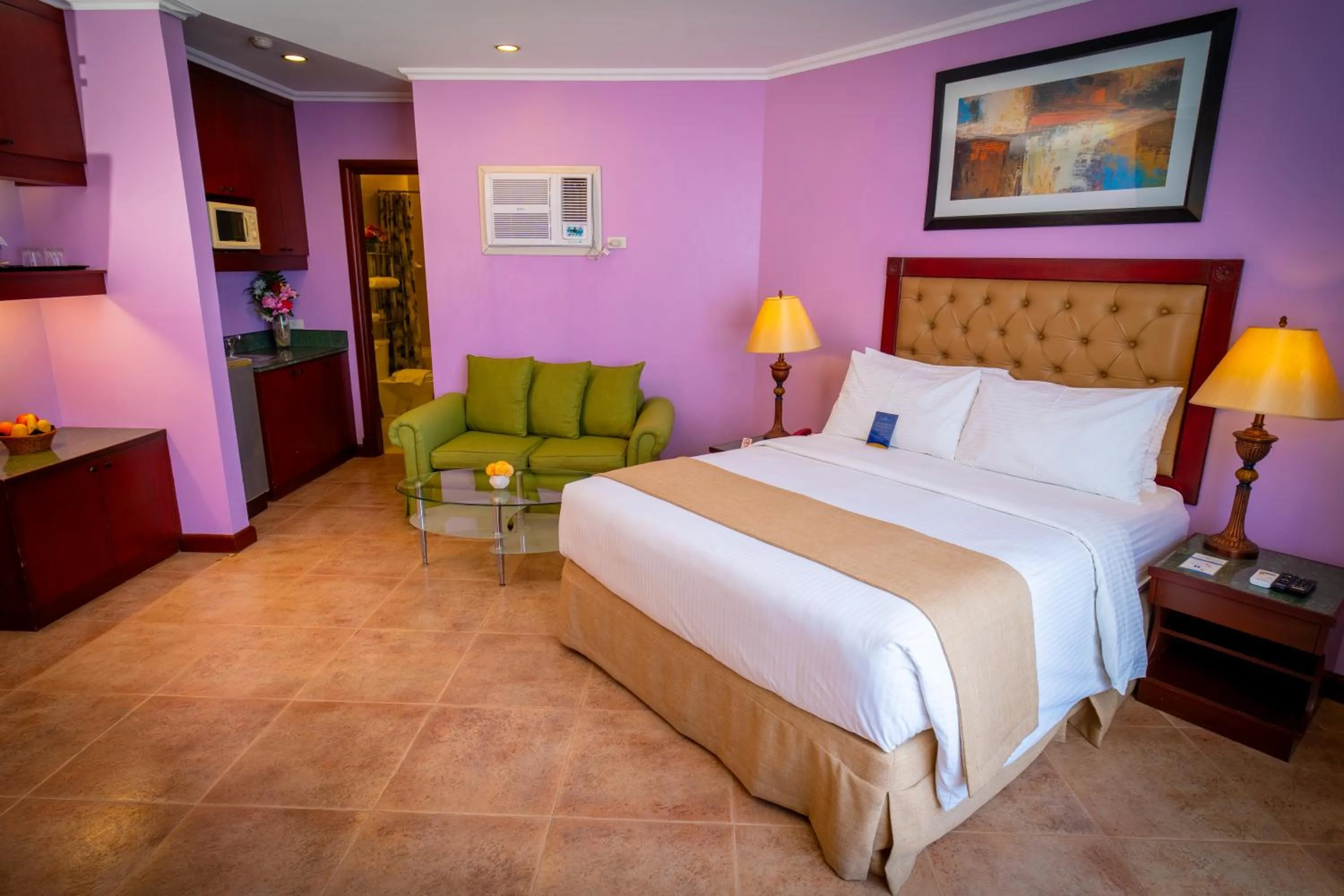 Bedroom, Bed in Royal Bellagio Hotel