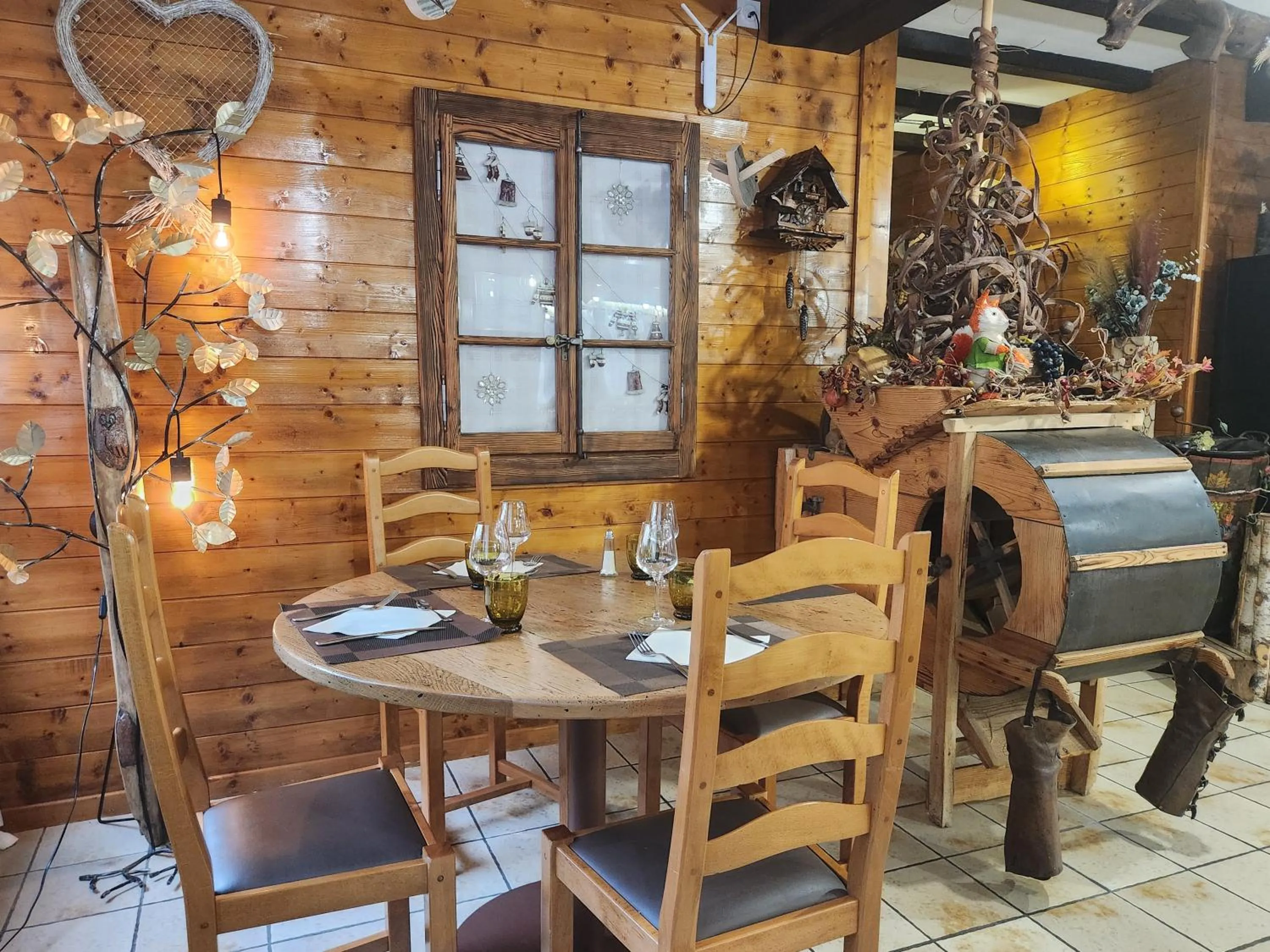 Restaurant/places to eat in Hôtel Le Mont Jorat