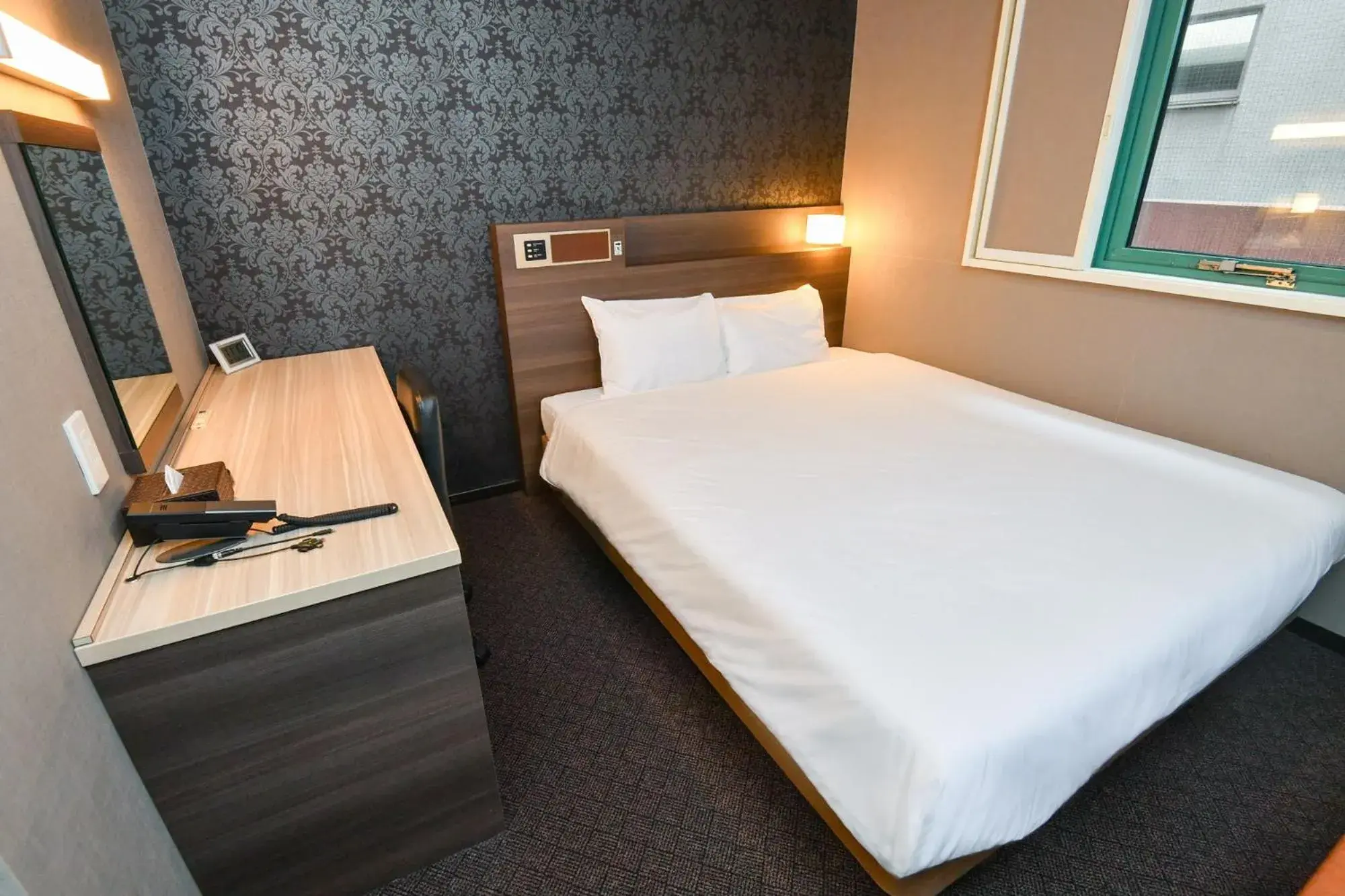 Photo of the whole room, Bed in Sanco Inn Nagoya - Shinkansenguchi Photo of the whole room, Bed in Sanco Inn Nagoya - Shinkansenguchi