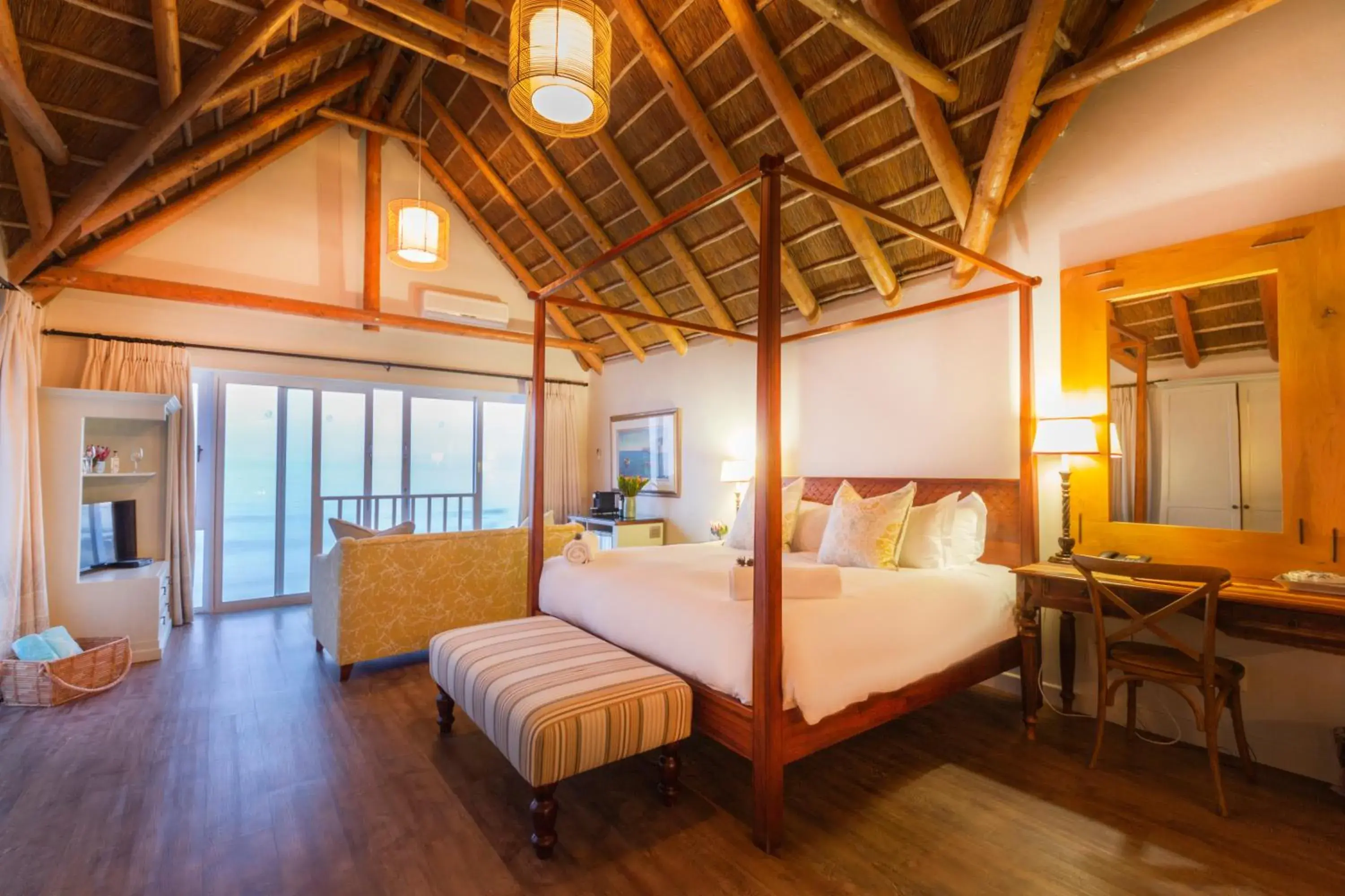 Photo of the whole room, Bed in The Sands @ St Francis Photo of the whole room, Bed in The Sands @ St Francis