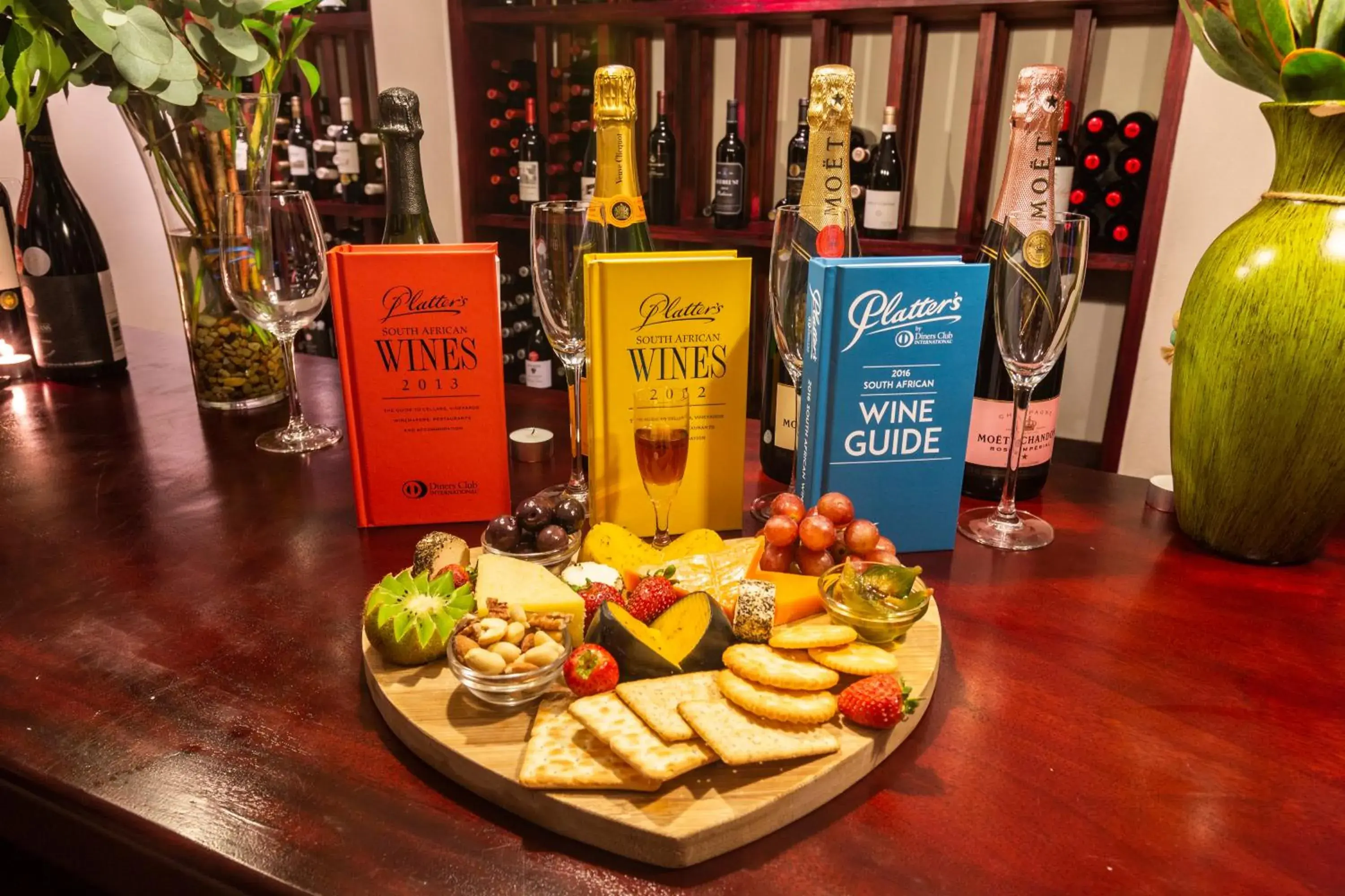 Food and drinks in The Sands @ St Francis Food and drinks in The Sands @ St Francis