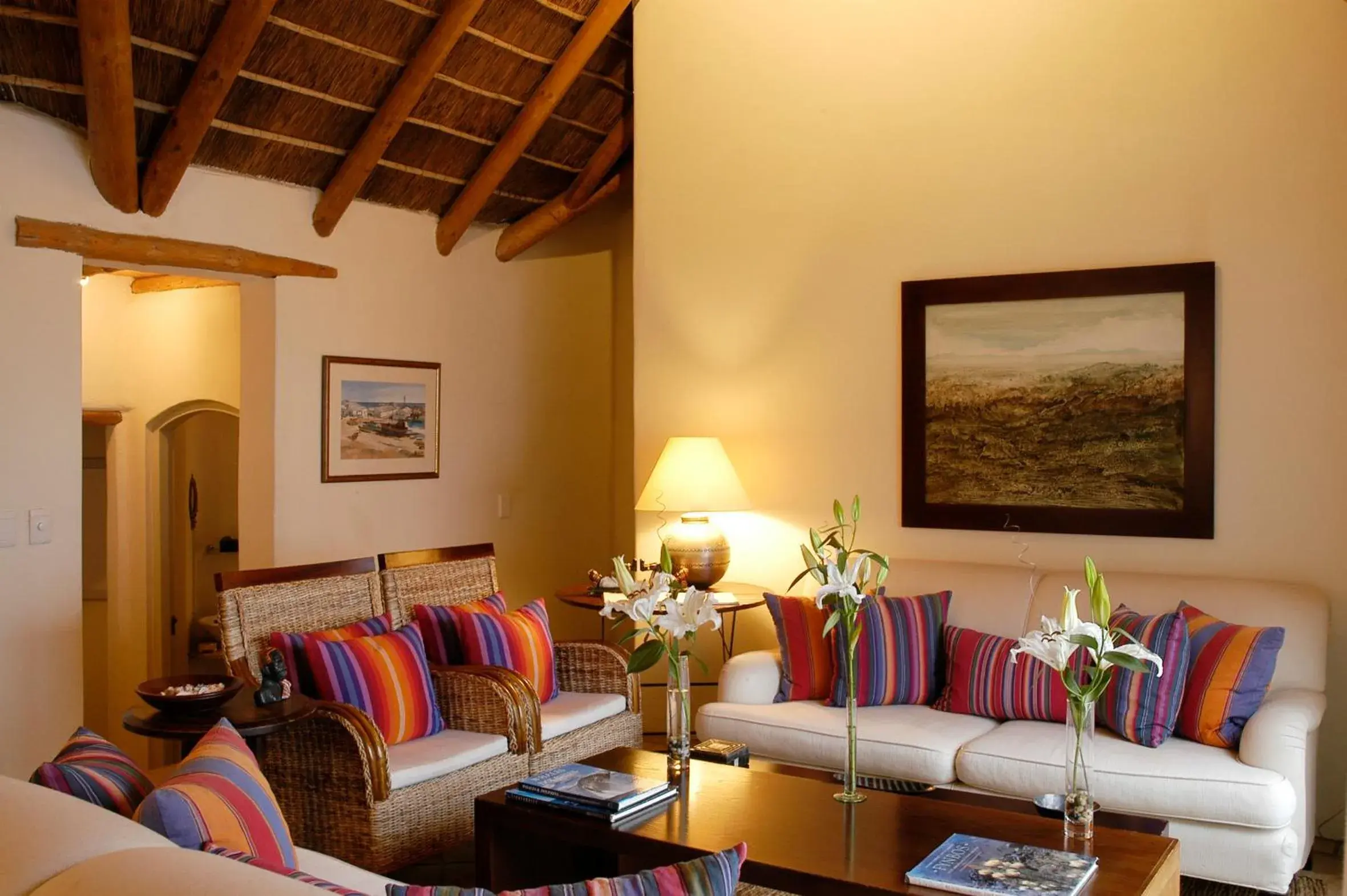 Lounge or bar in The Sands @ St Francis Lounge or bar in The Sands @ St Francis