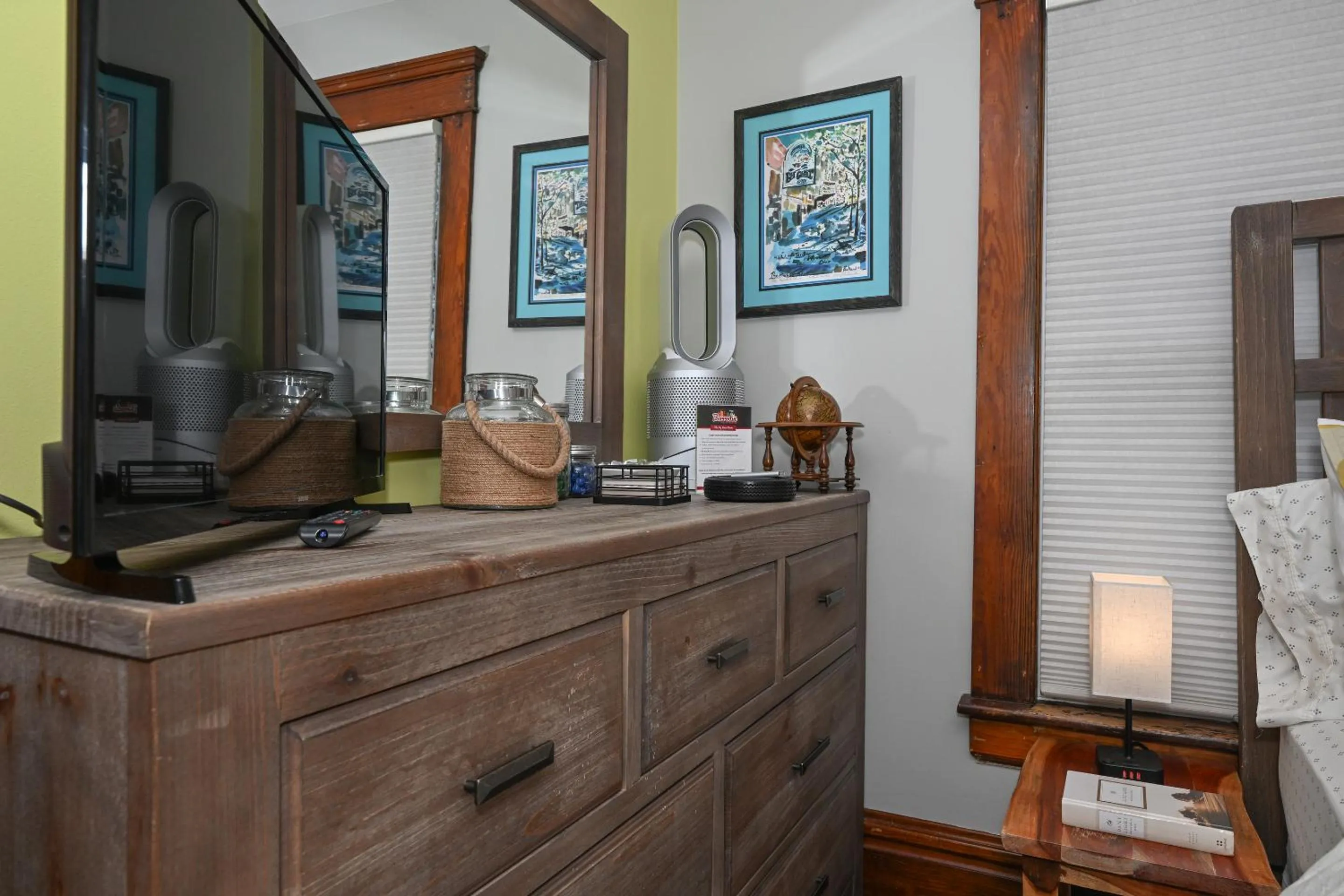 TV and multimedia in Berrodin Bed & Breakfast