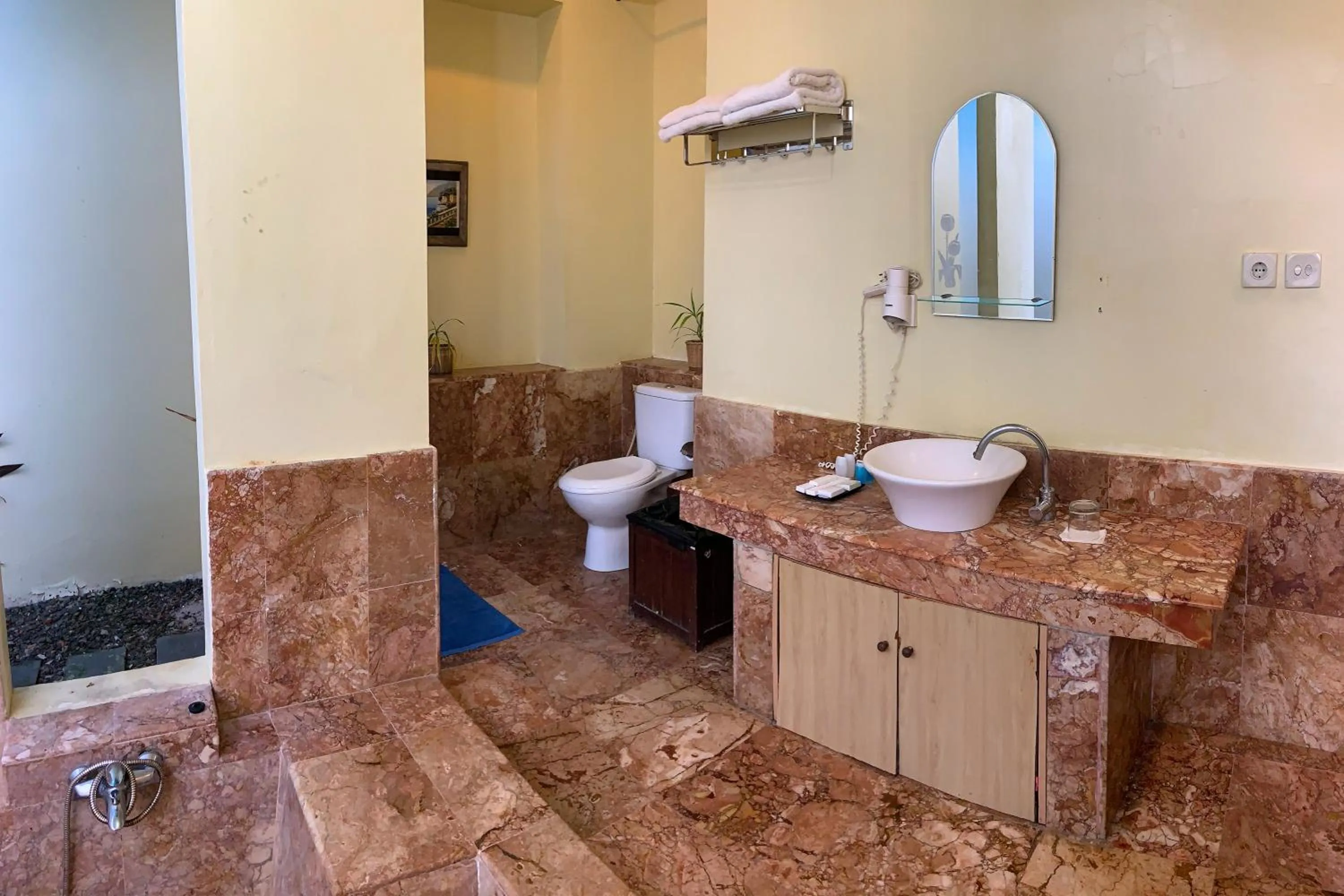 Bathroom in Beach Rock Resort Belitung
