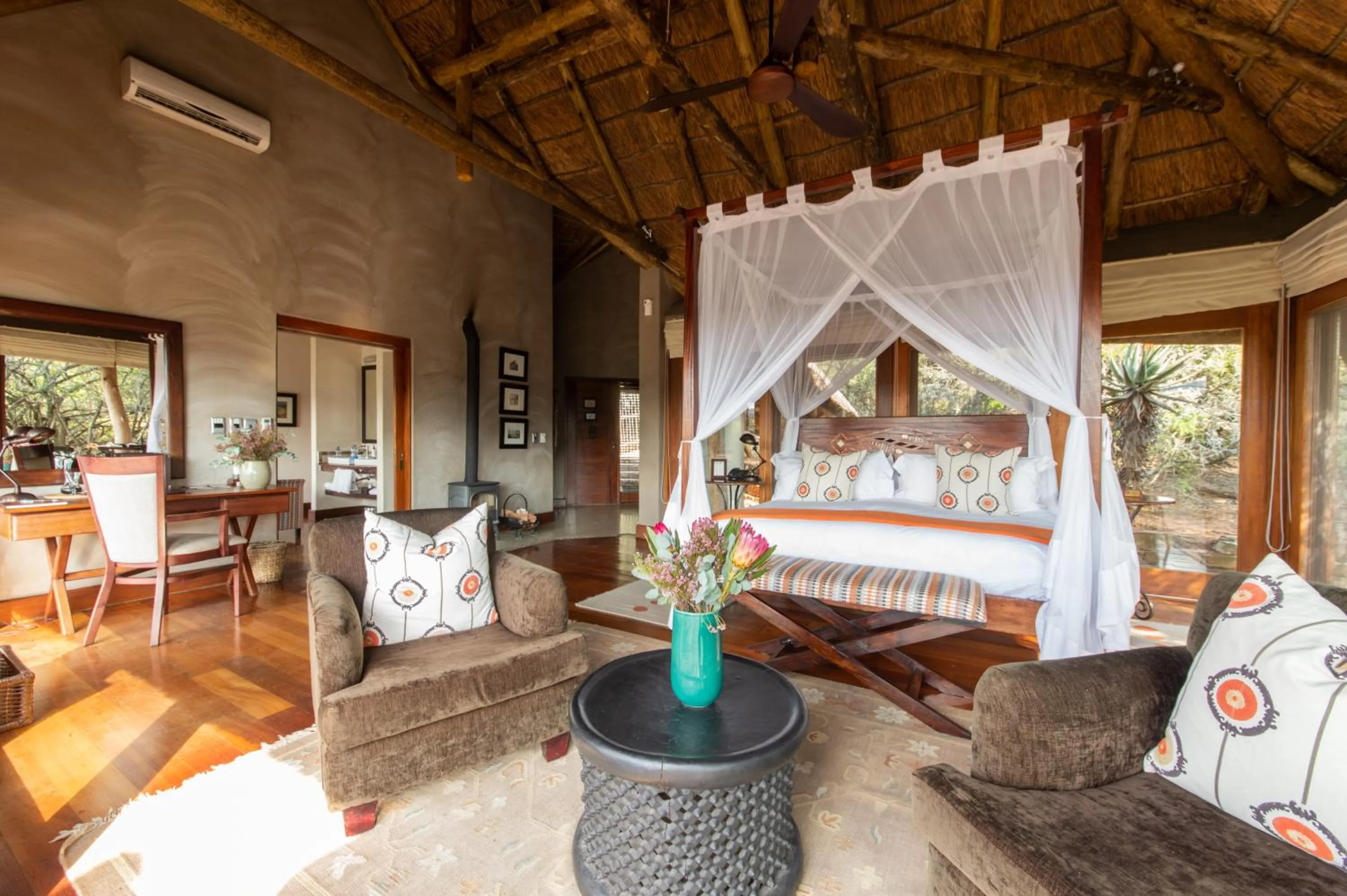 Bed in Pumba Private Game Reserve