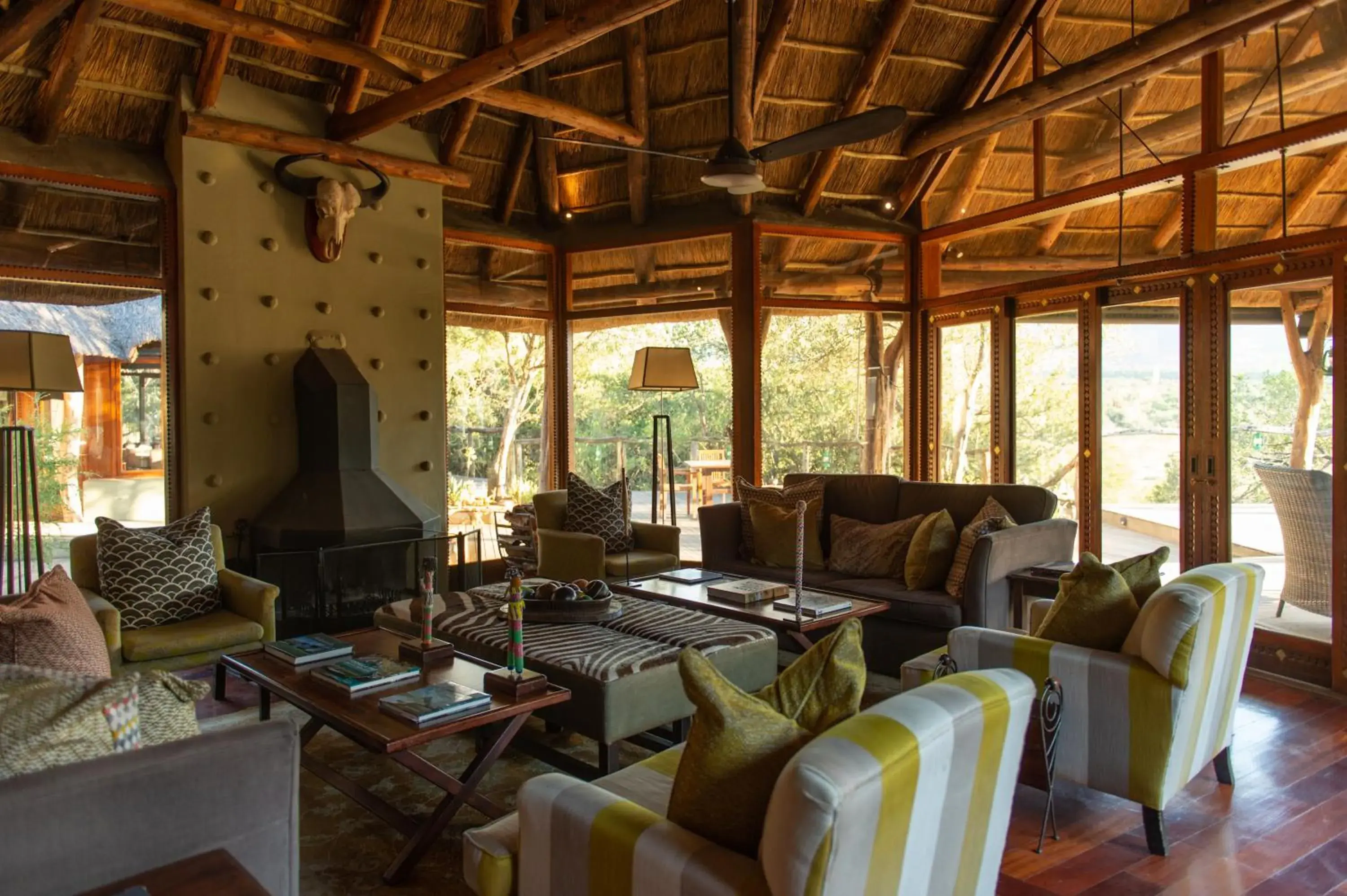 Lounge or bar in Pumba Private Game Reserve Lounge or bar in Pumba Private Game Reserve