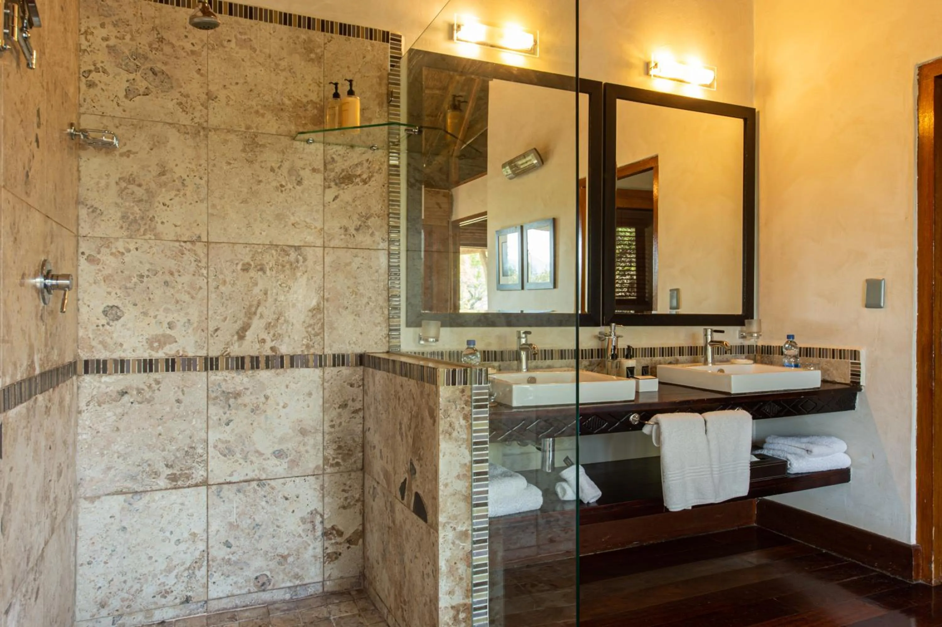 Bathroom in Pumba Private Game Reserve